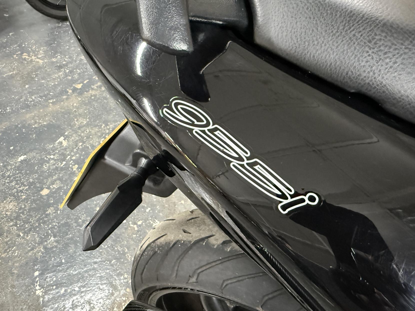 Triumph Daytona 955 955cc