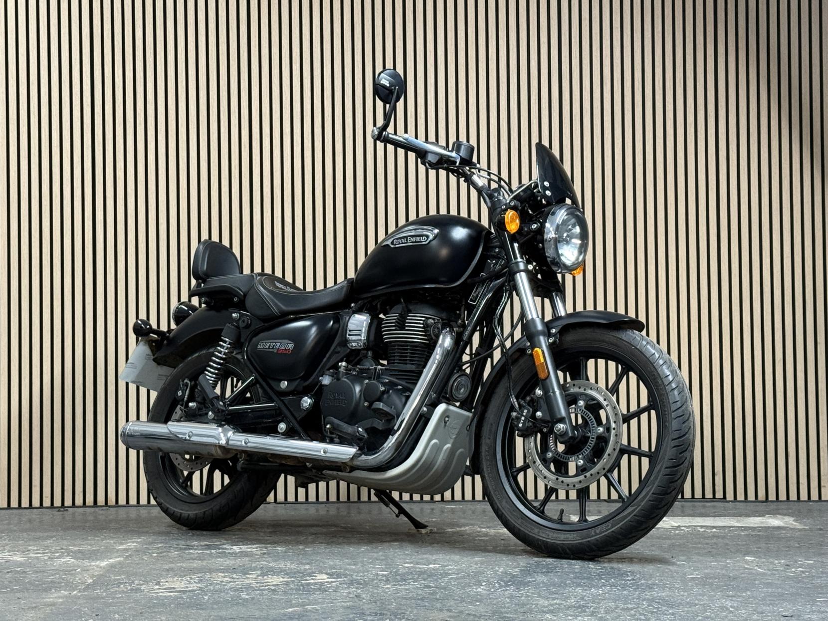 Royal Enfield Meteor 350 350 Roadster/Retro Petrol Manual Euro 5 (20 ps)