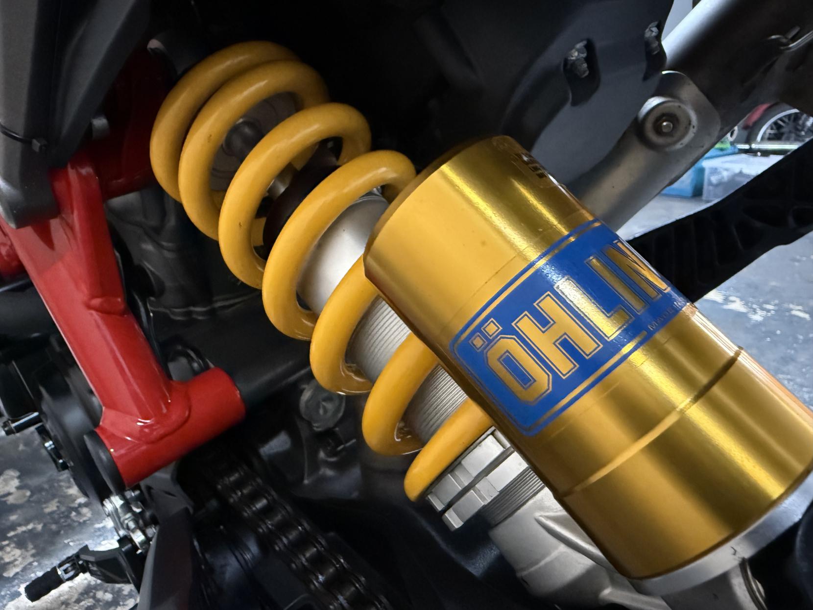 Ducati Hypermotard 939 939 SP Naked Petrol Manual Euro 4 (110 ps)