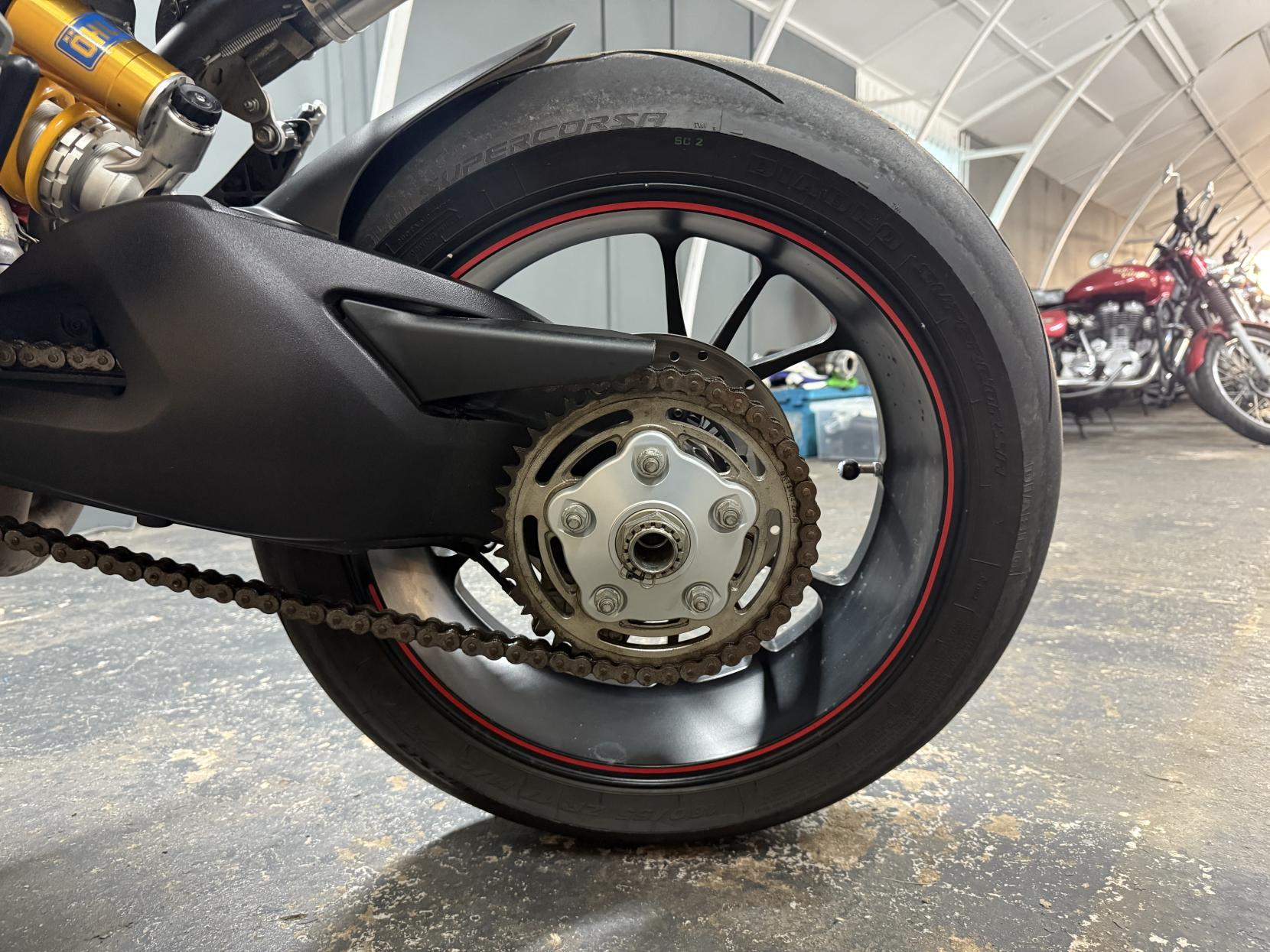 Ducati Hypermotard 939 939 SP Naked Petrol Manual Euro 4 (110 ps)