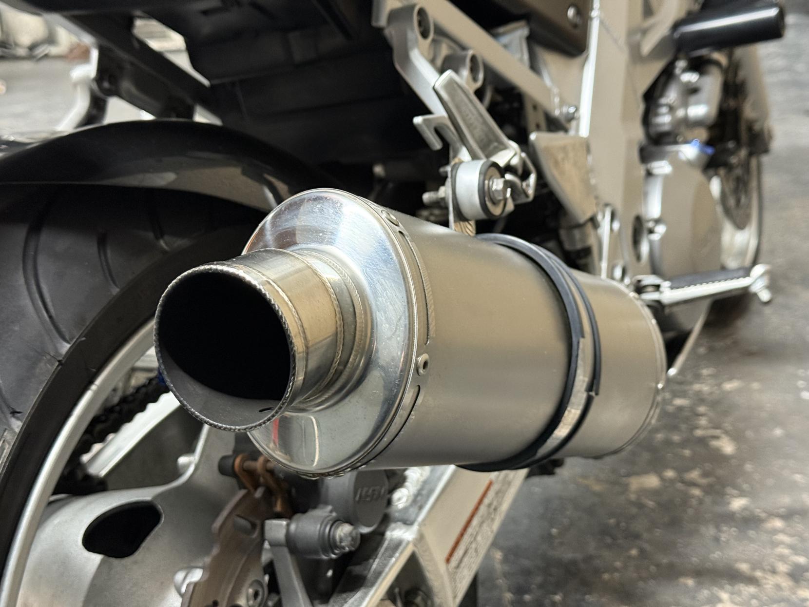 Suzuki SV1000S 1000cc