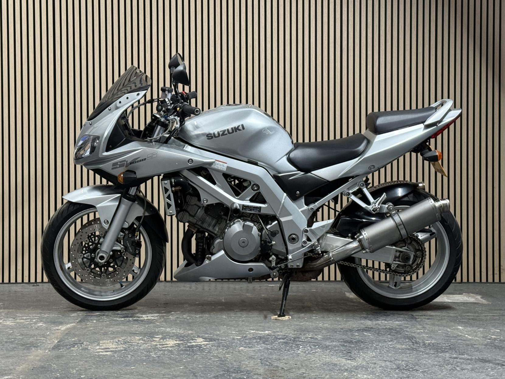 Suzuki SV1000S 1000cc