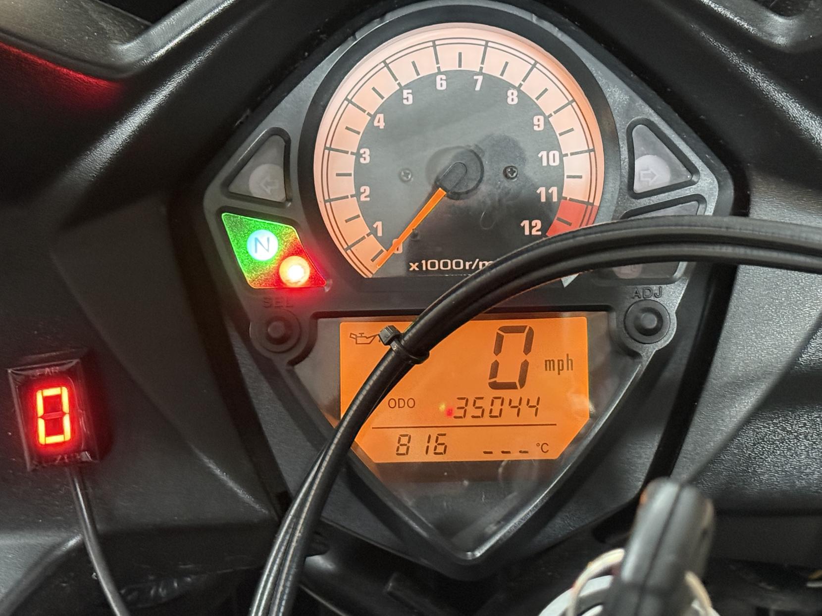 Suzuki SV1000S 1000cc