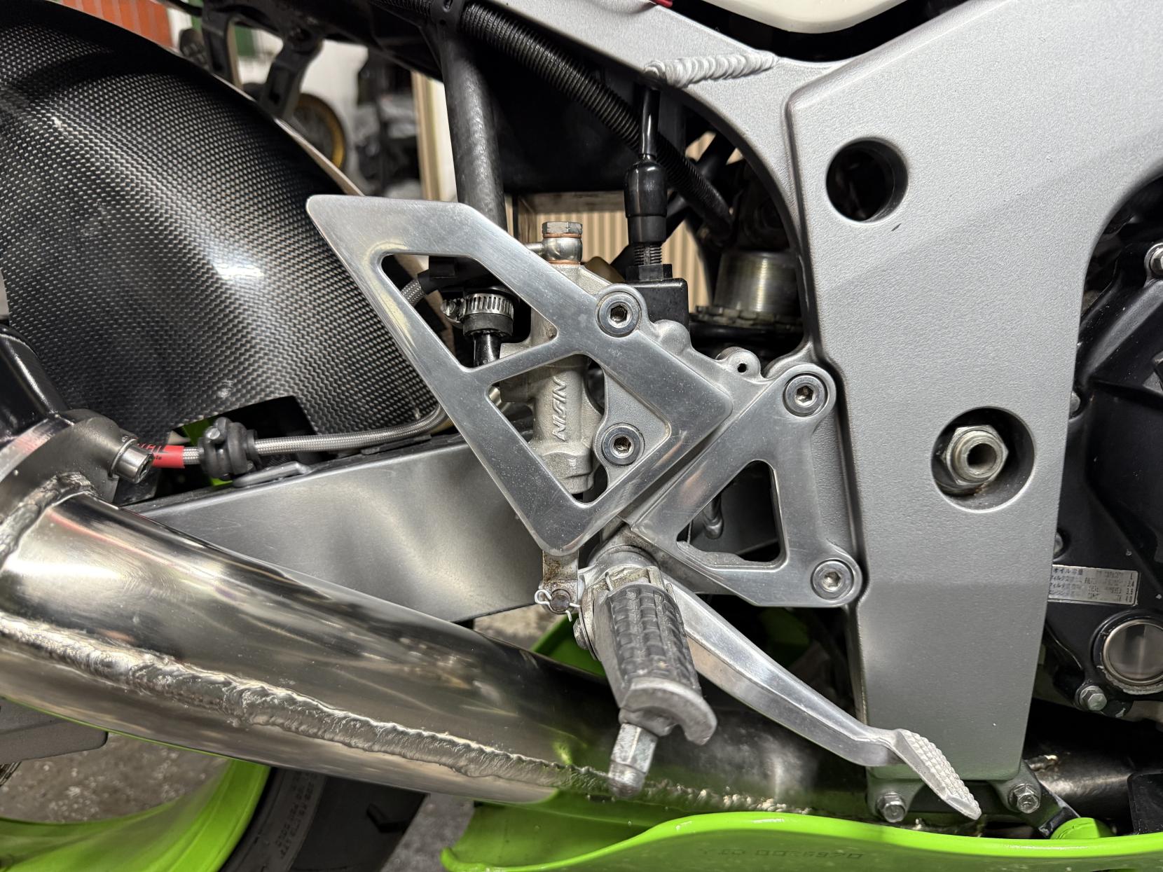 Kawasaki Ninja ZX-6R Super Sports (1996 - 2006)