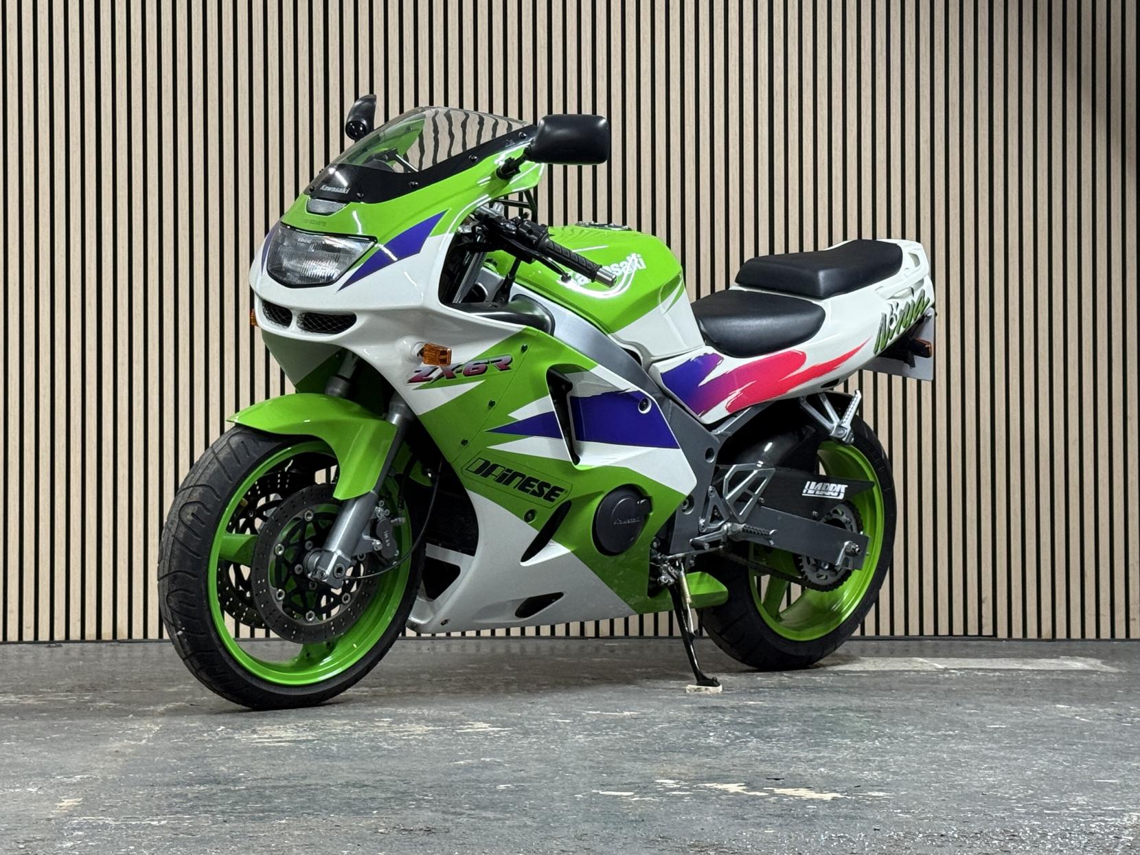 Kawasaki Ninja ZX-6R Super Sports (1996 - 2006)