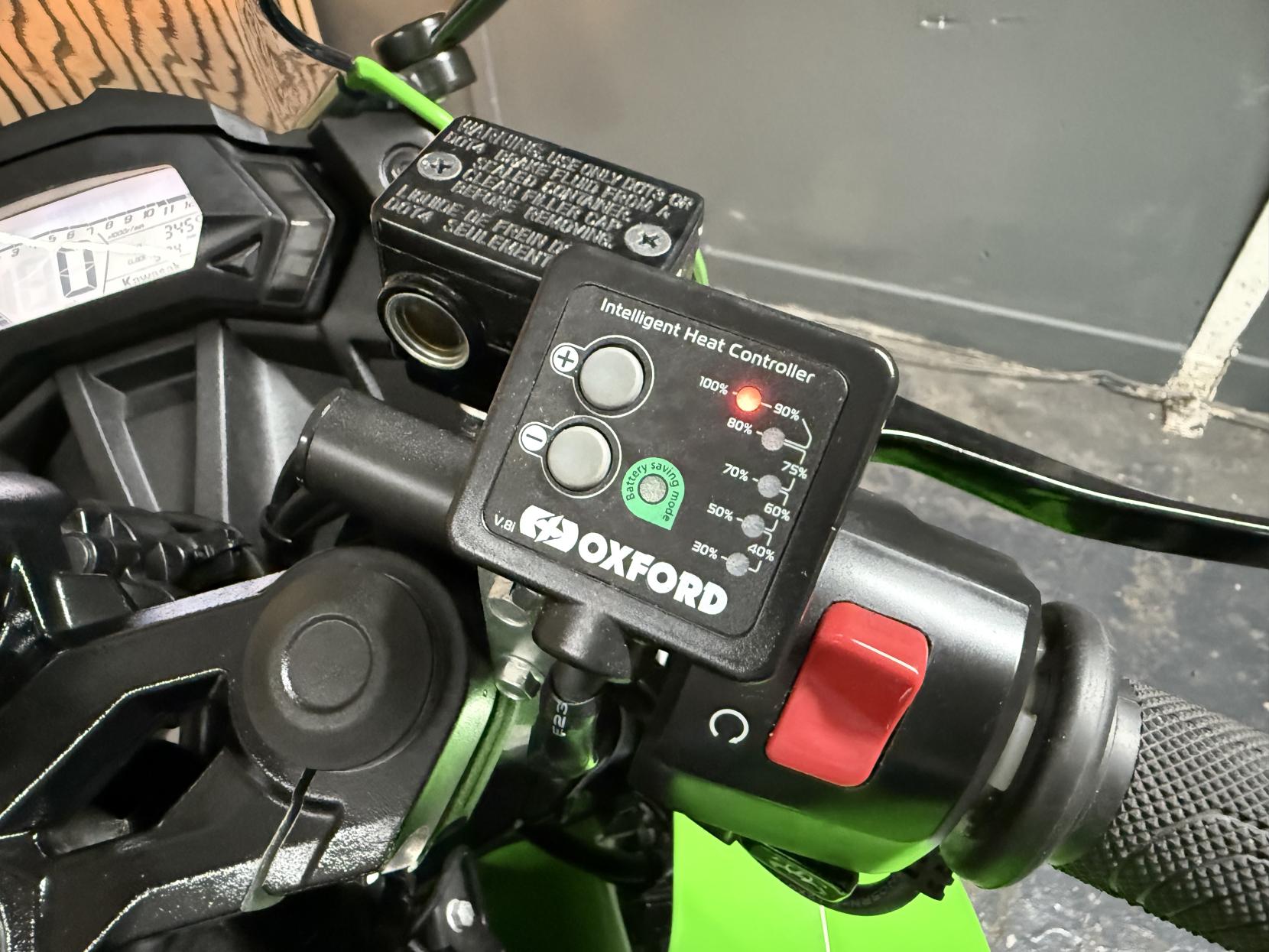 Kawasaki Ninja 250SL 250 Super Sports Petrol Manual (28 ps)