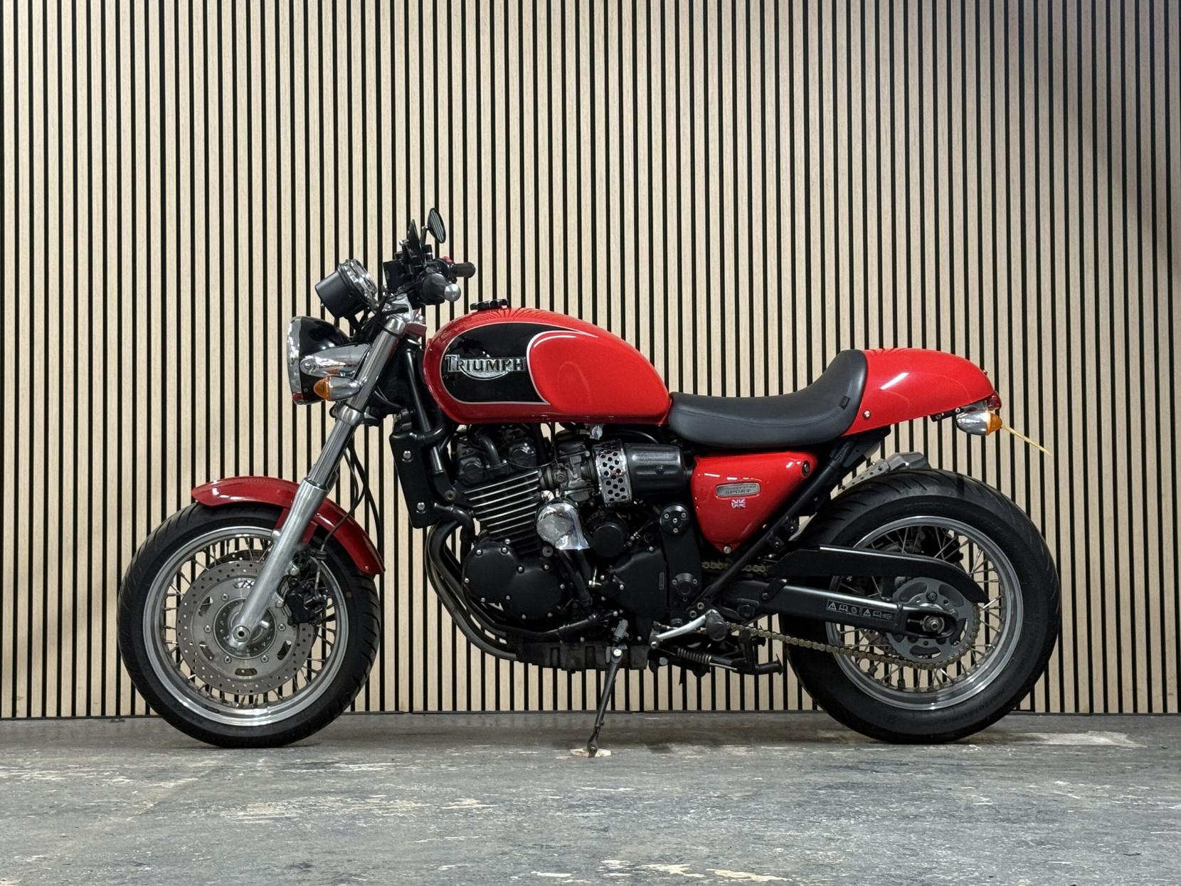 Triumph Thunderbird Sport 900 Roadster/Retro Petrol Manual