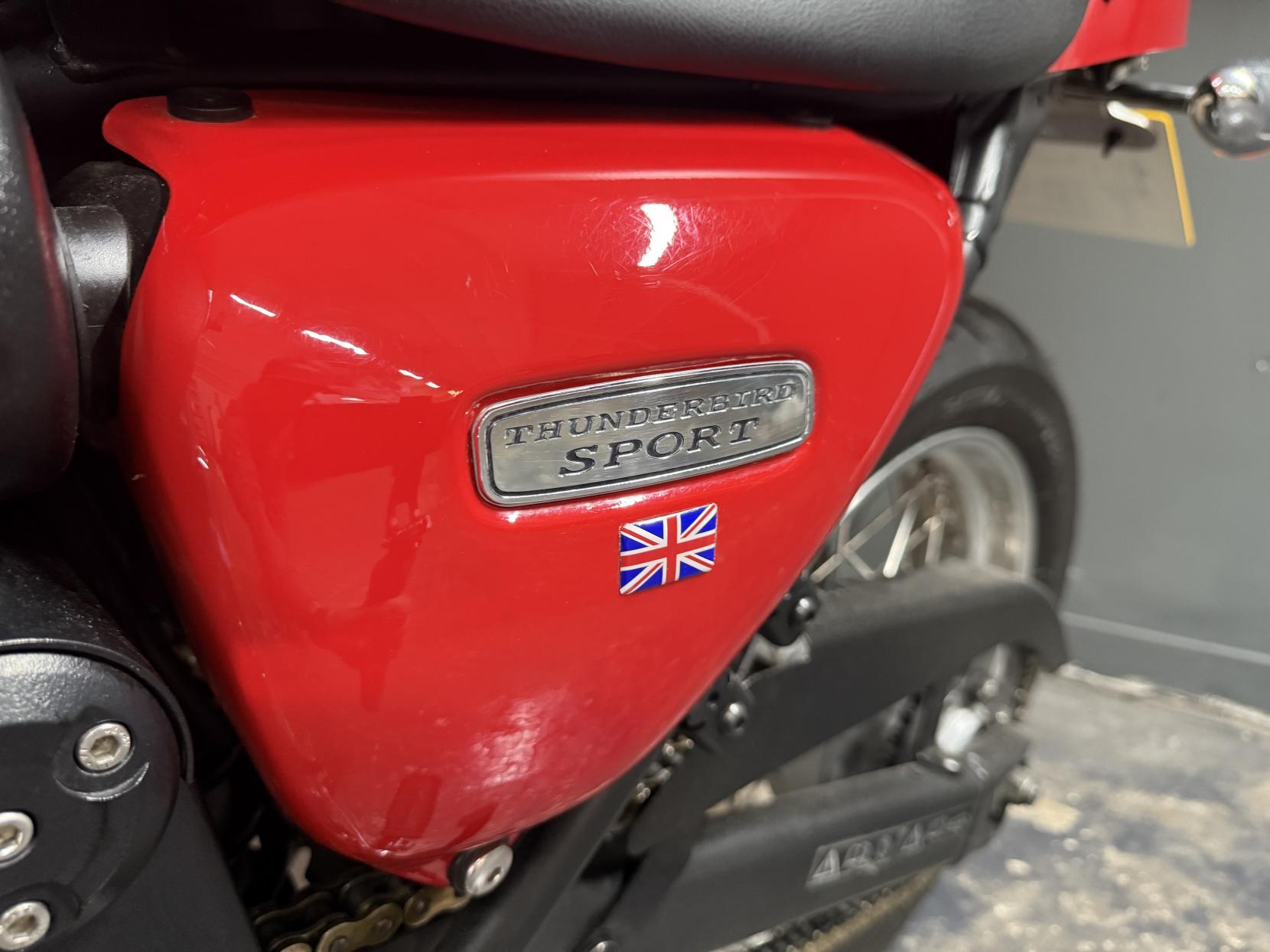 Triumph Thunderbird Sport 900 Roadster/Retro Petrol Manual