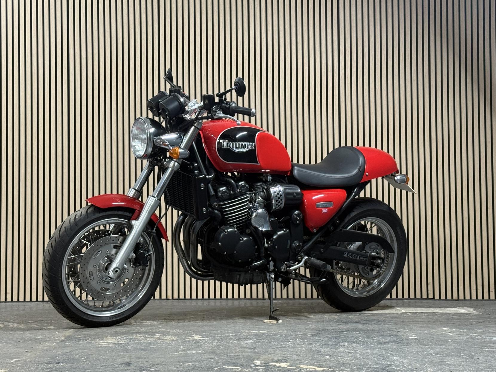 Triumph Thunderbird Sport 900 Roadster/Retro Petrol Manual