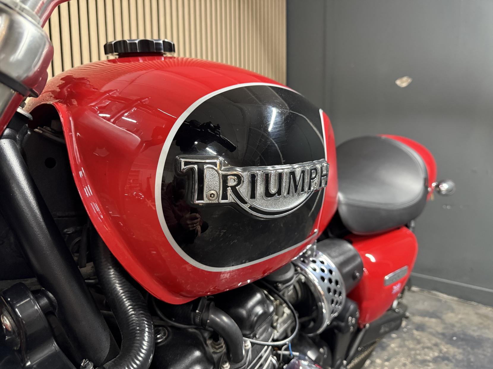 Triumph Thunderbird Sport 900 Roadster/Retro Petrol Manual