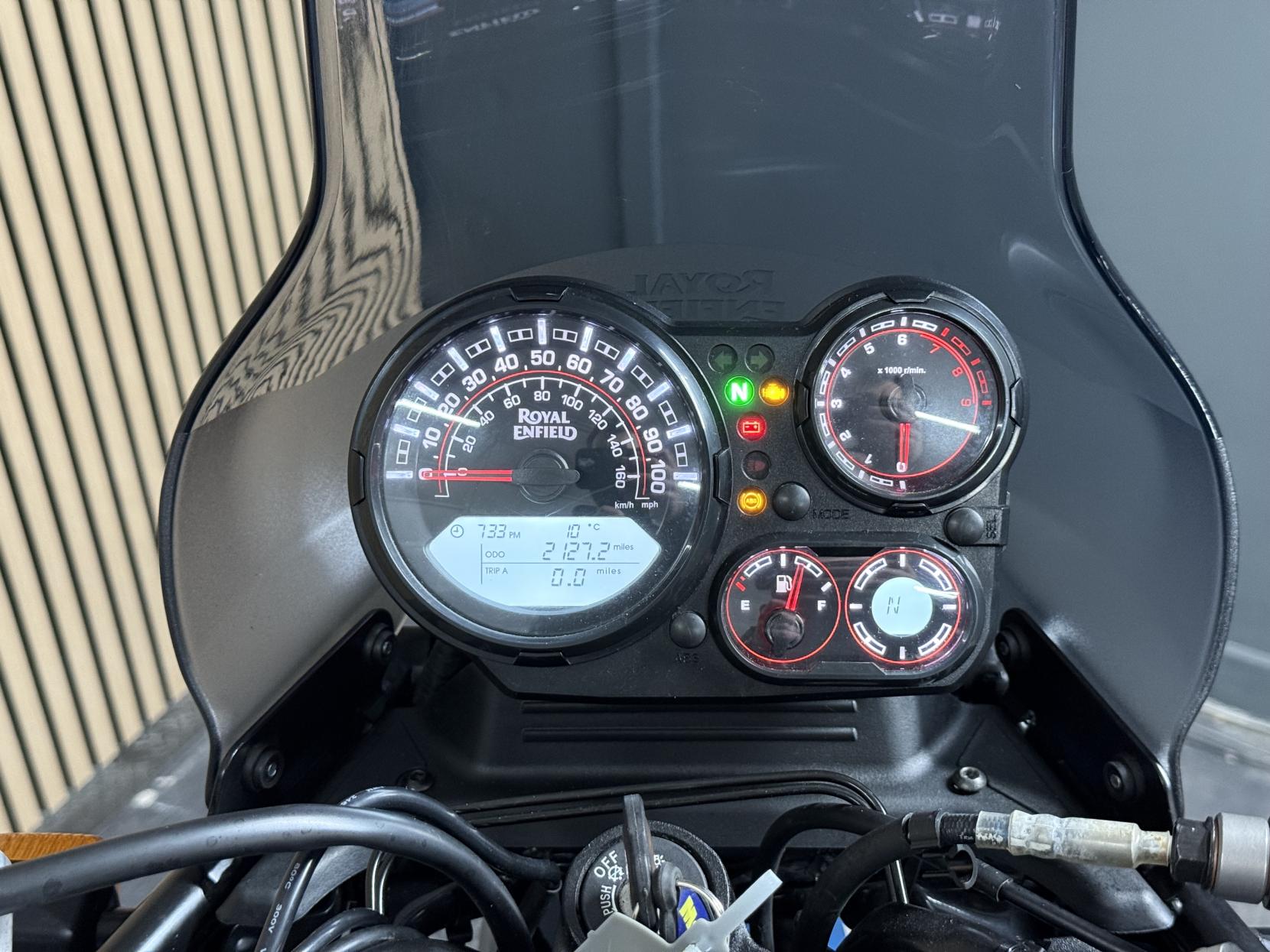 Royal Enfield Himalayan 411 411 Adventure Petrol Manual Euro 5 (24 ps)