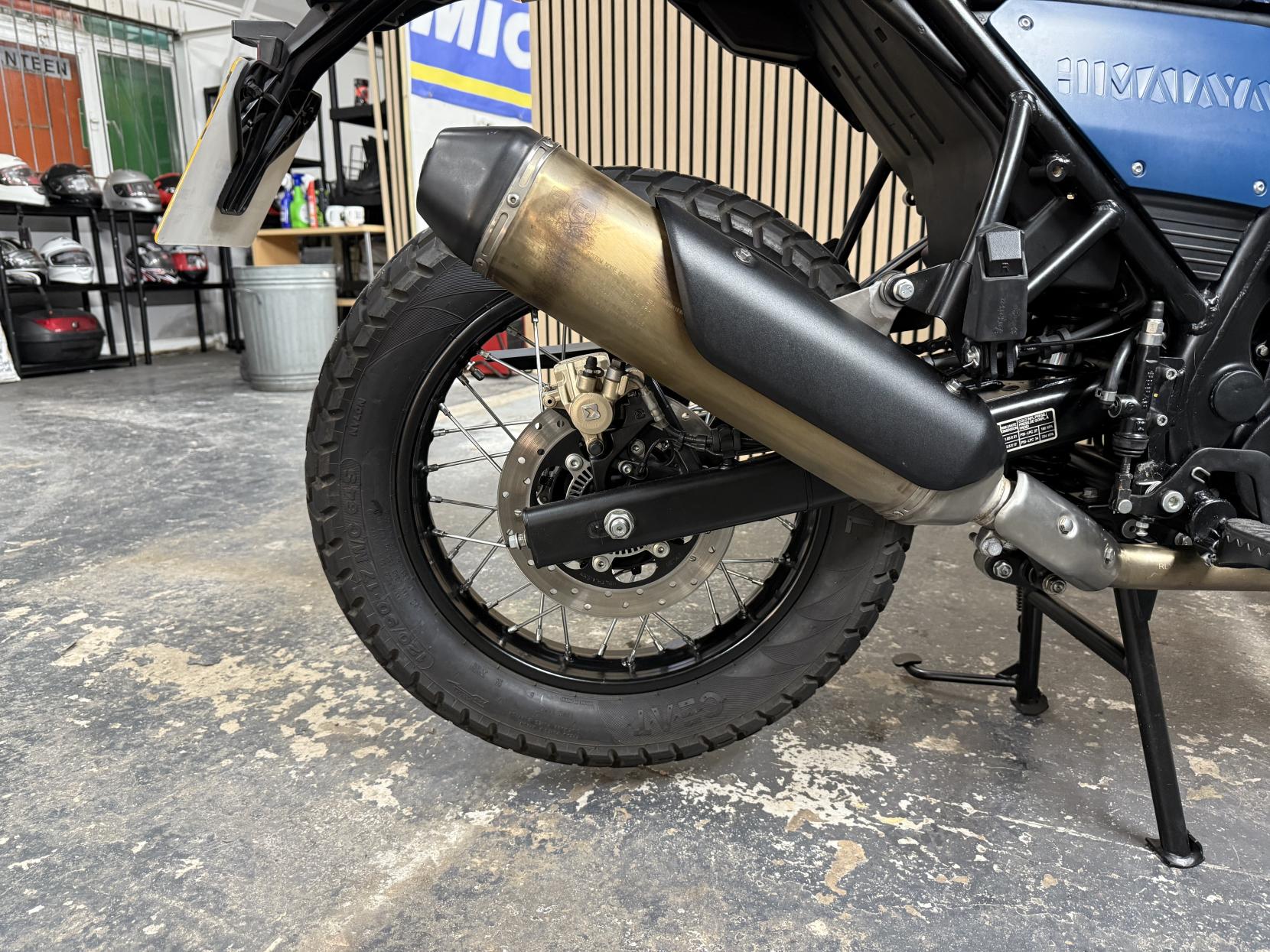 Royal Enfield Himalayan 411 411 Adventure Petrol Manual Euro 5 (24 ps)