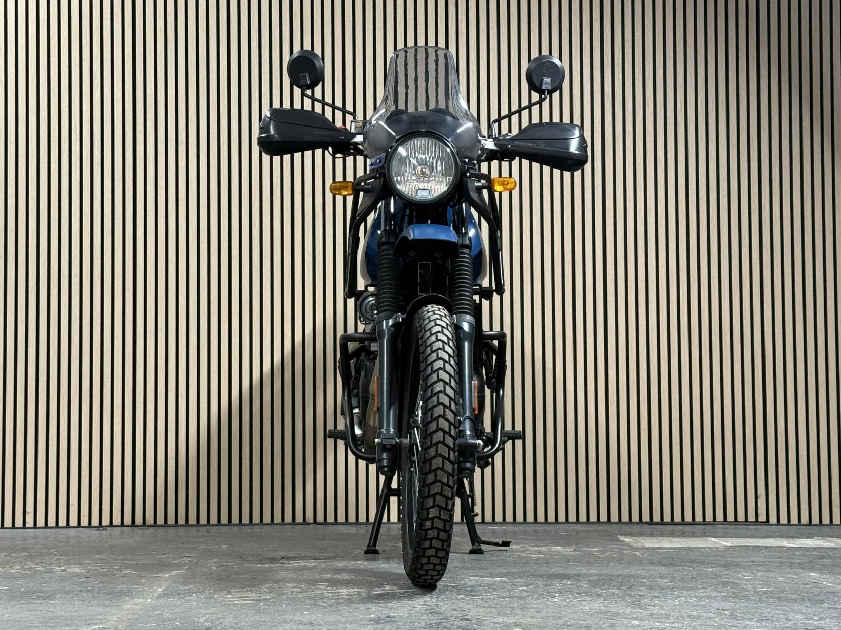 Royal Enfield Himalayan 411 411 Adventure Petrol Manual Euro 5 (24 ps)