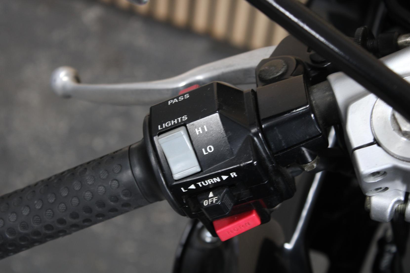 Yamaha FZR600 600 Sports Tourer (1989 - 1994)