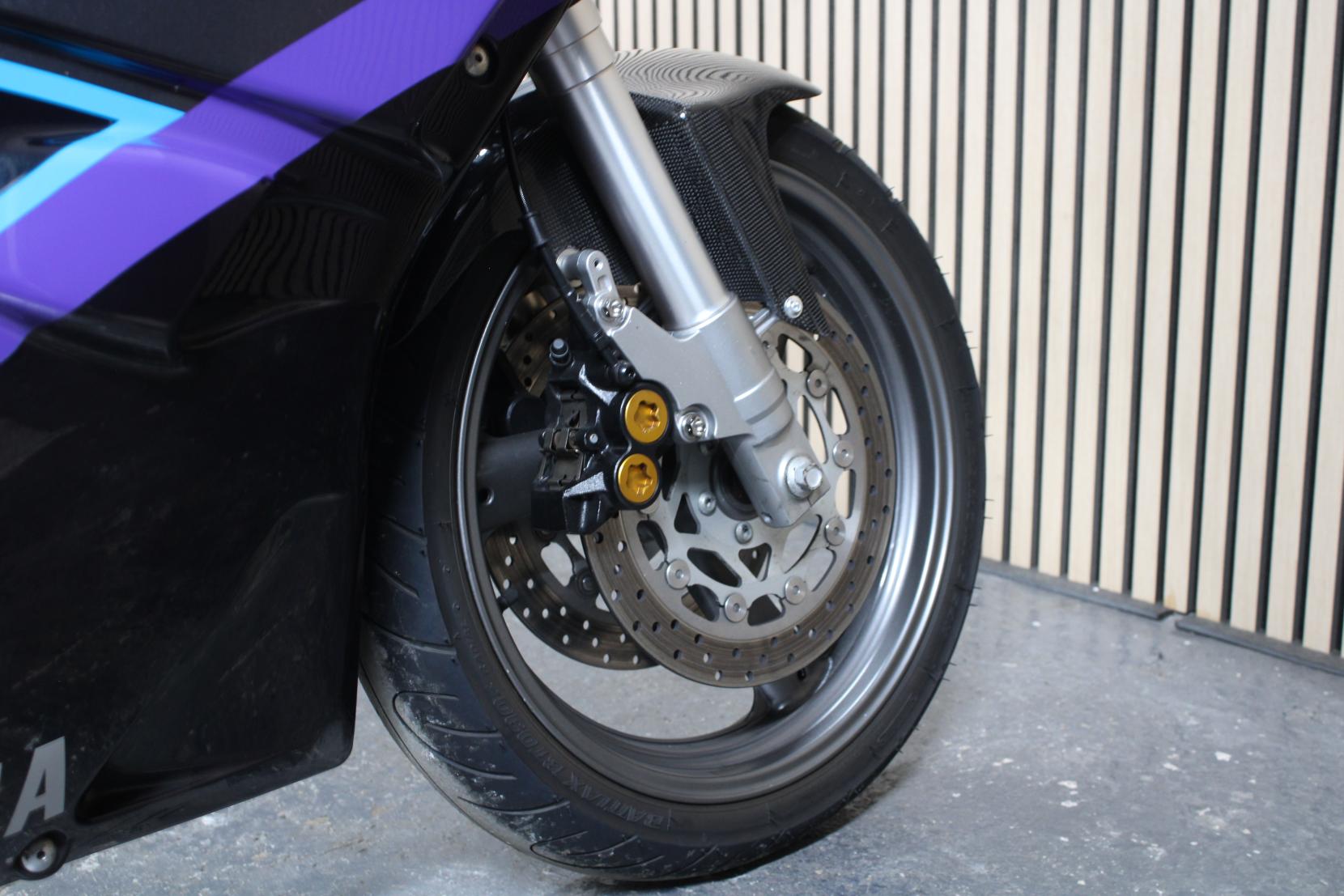 Yamaha FZR600 600 Sports Tourer (1989 - 1994)