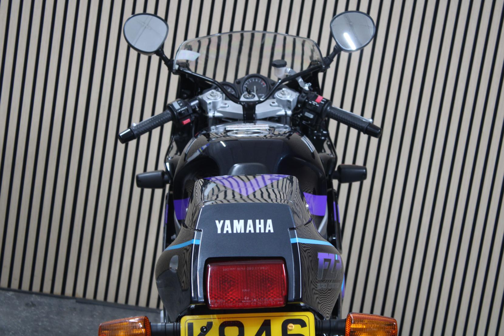 Yamaha FZR600 600 Sports Tourer (1989 - 1994)