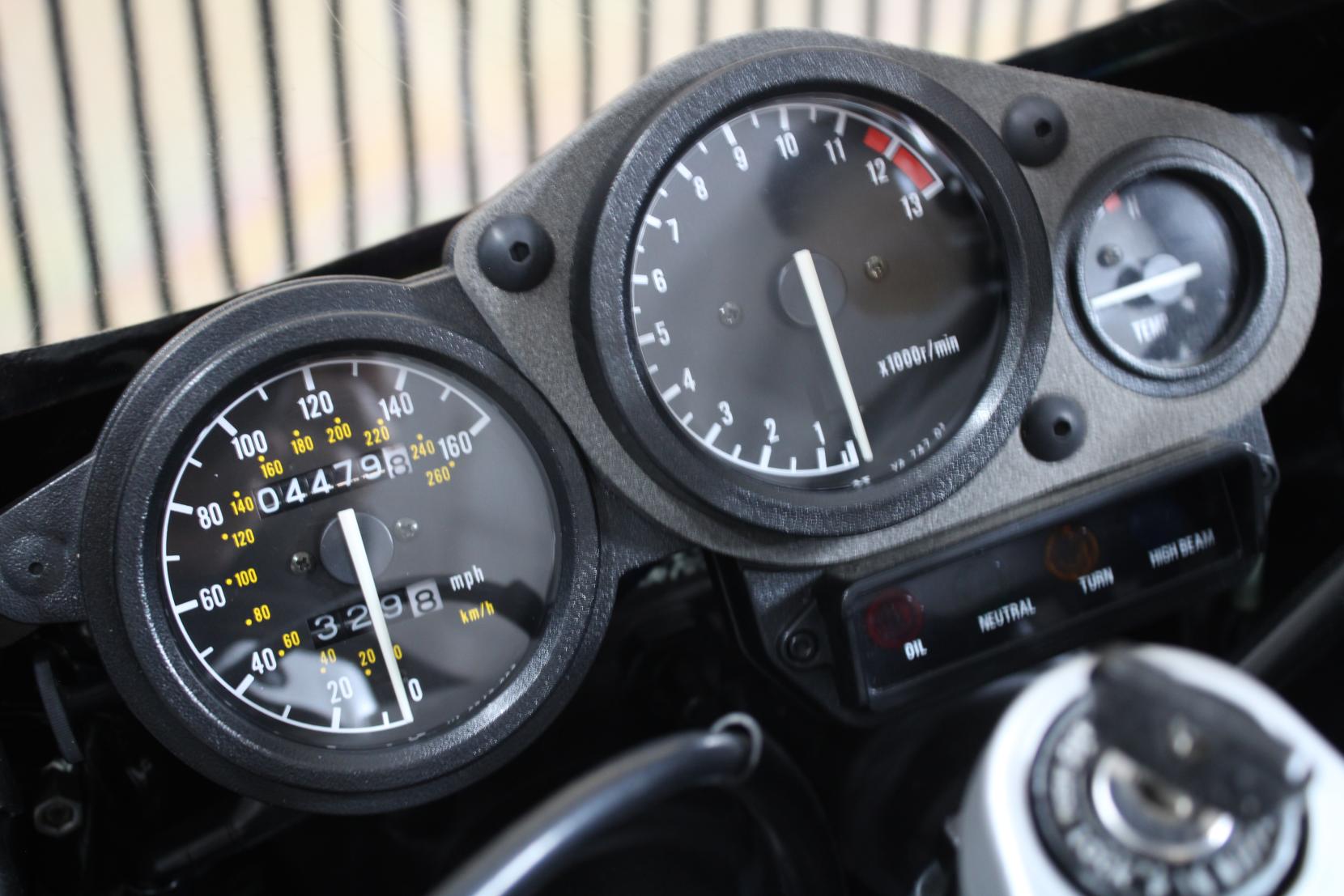 Yamaha FZR600 600 Sports Tourer (1989 - 1994)