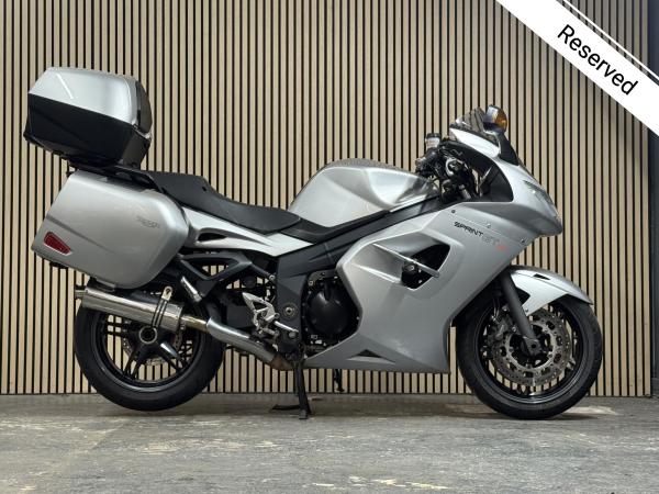 Triumph Sprint GT 1050 1050 ABS Sports Tourer Petrol Manual (126 ps)