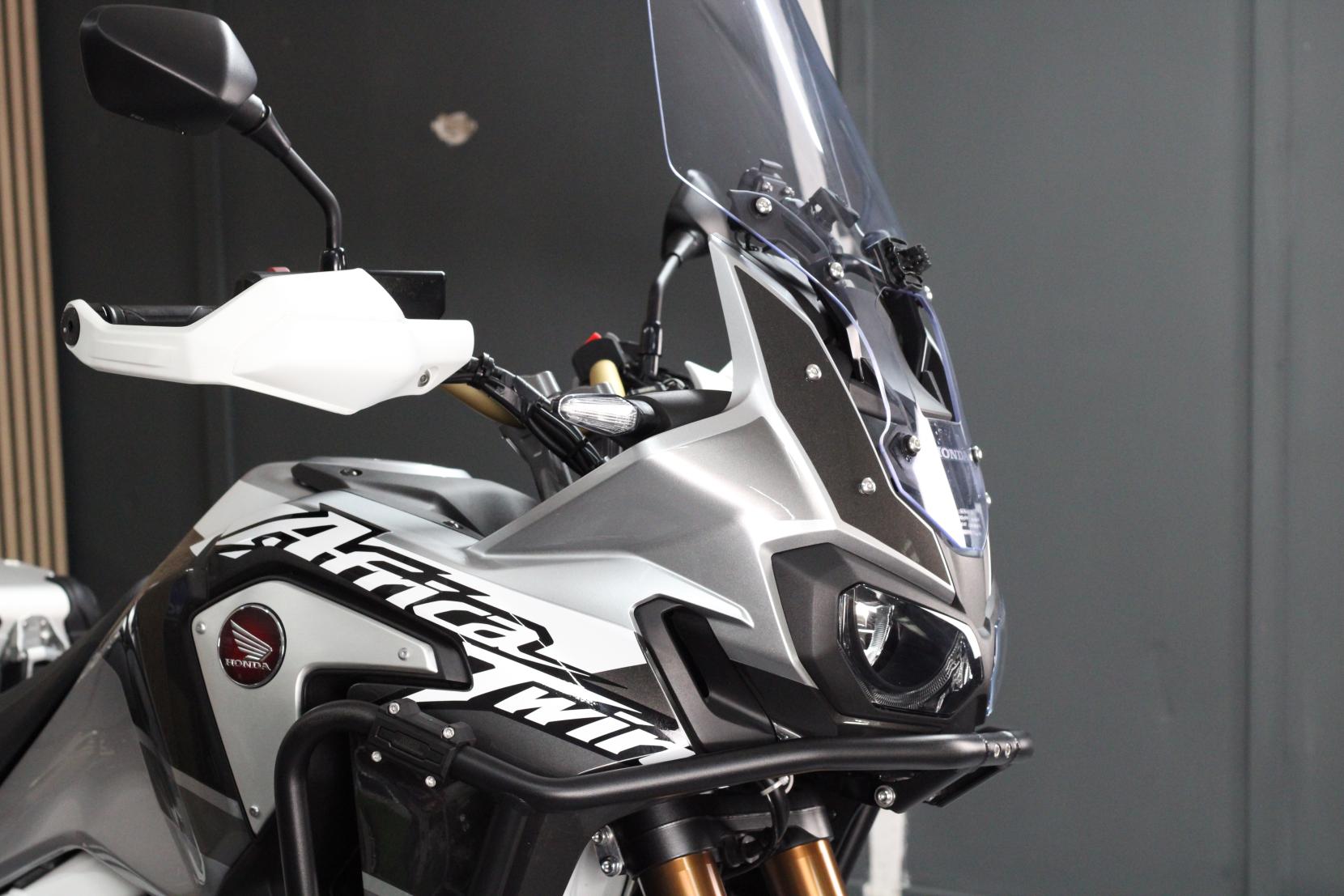 Honda CRF1000L Africa Twin 1000 Adventure Petrol Automatic Euro 4 (95 ps)