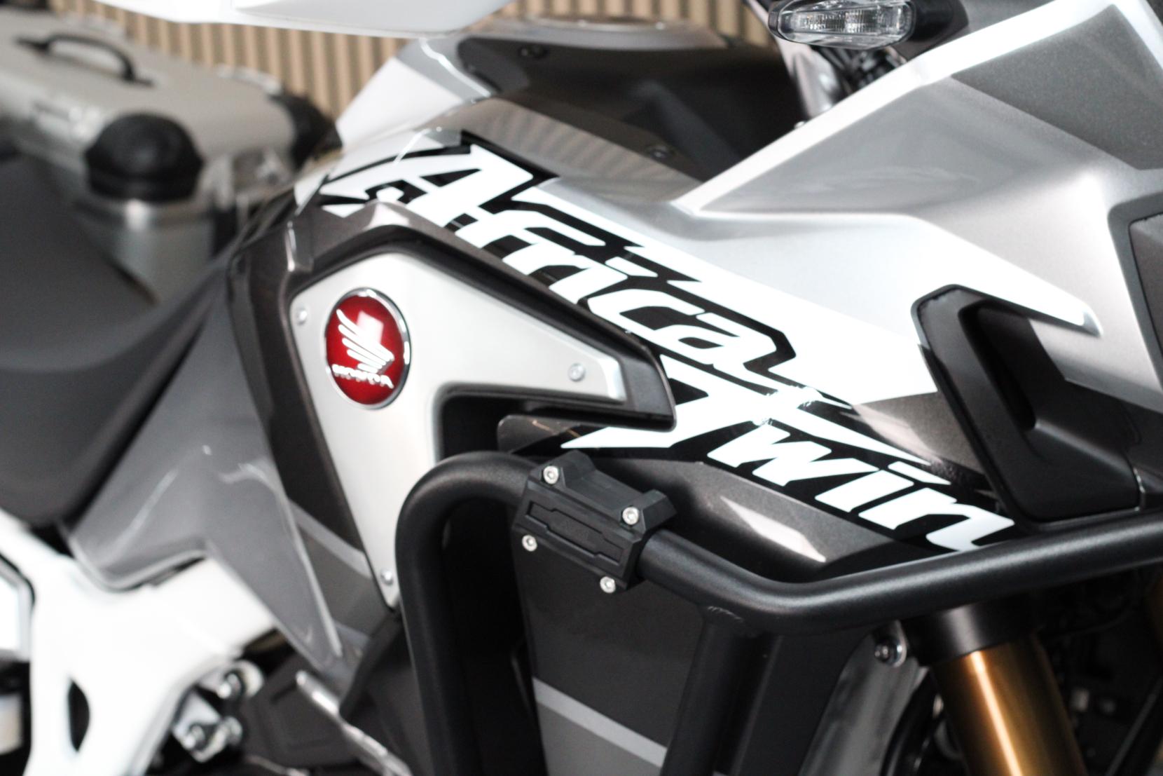 Honda CRF1000L Africa Twin 1000 Adventure Petrol Automatic Euro 4 (95 ps)