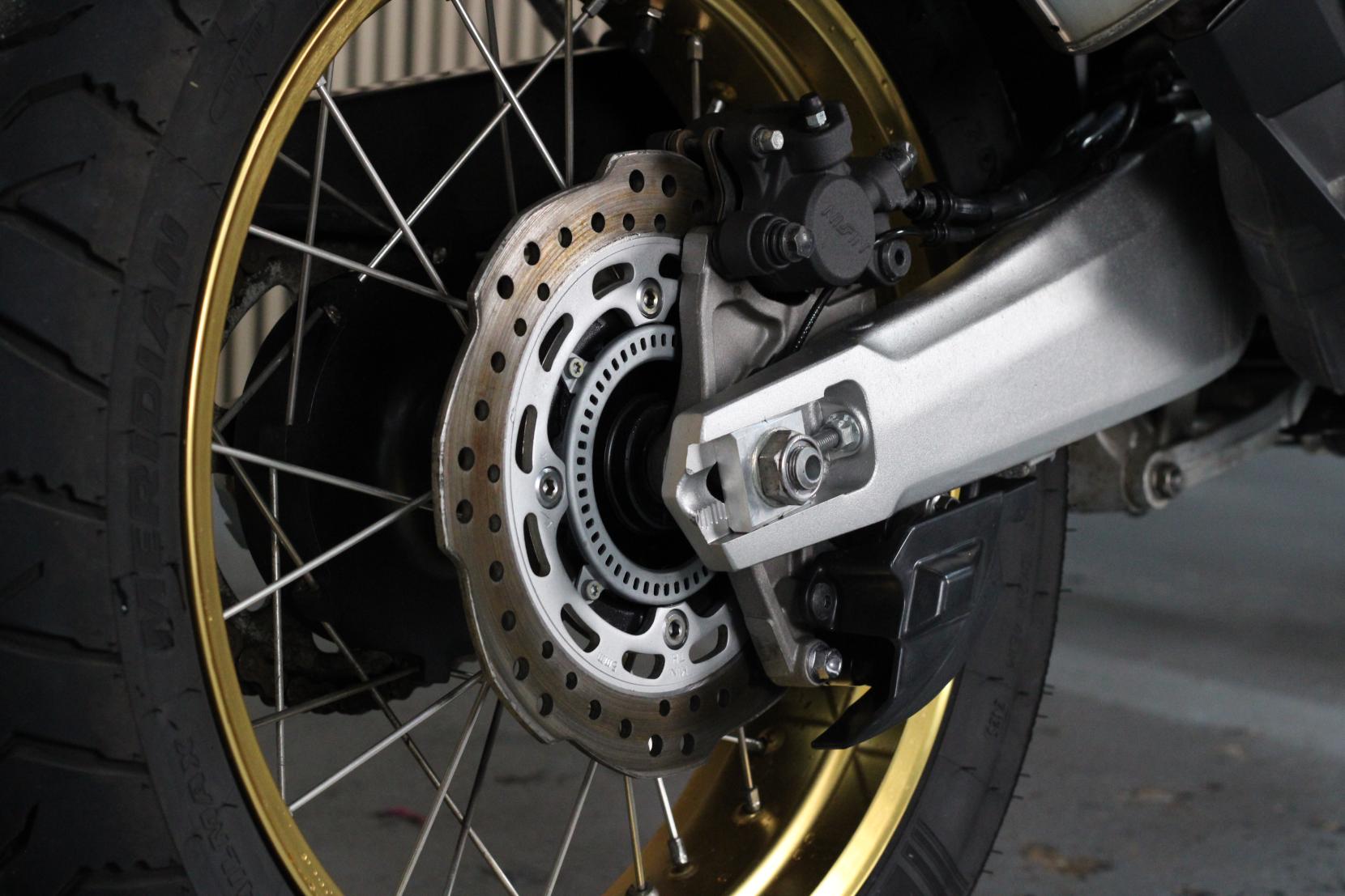 Honda CRF1000L Africa Twin 1000 Adventure Petrol Automatic Euro 4 (95 ps)