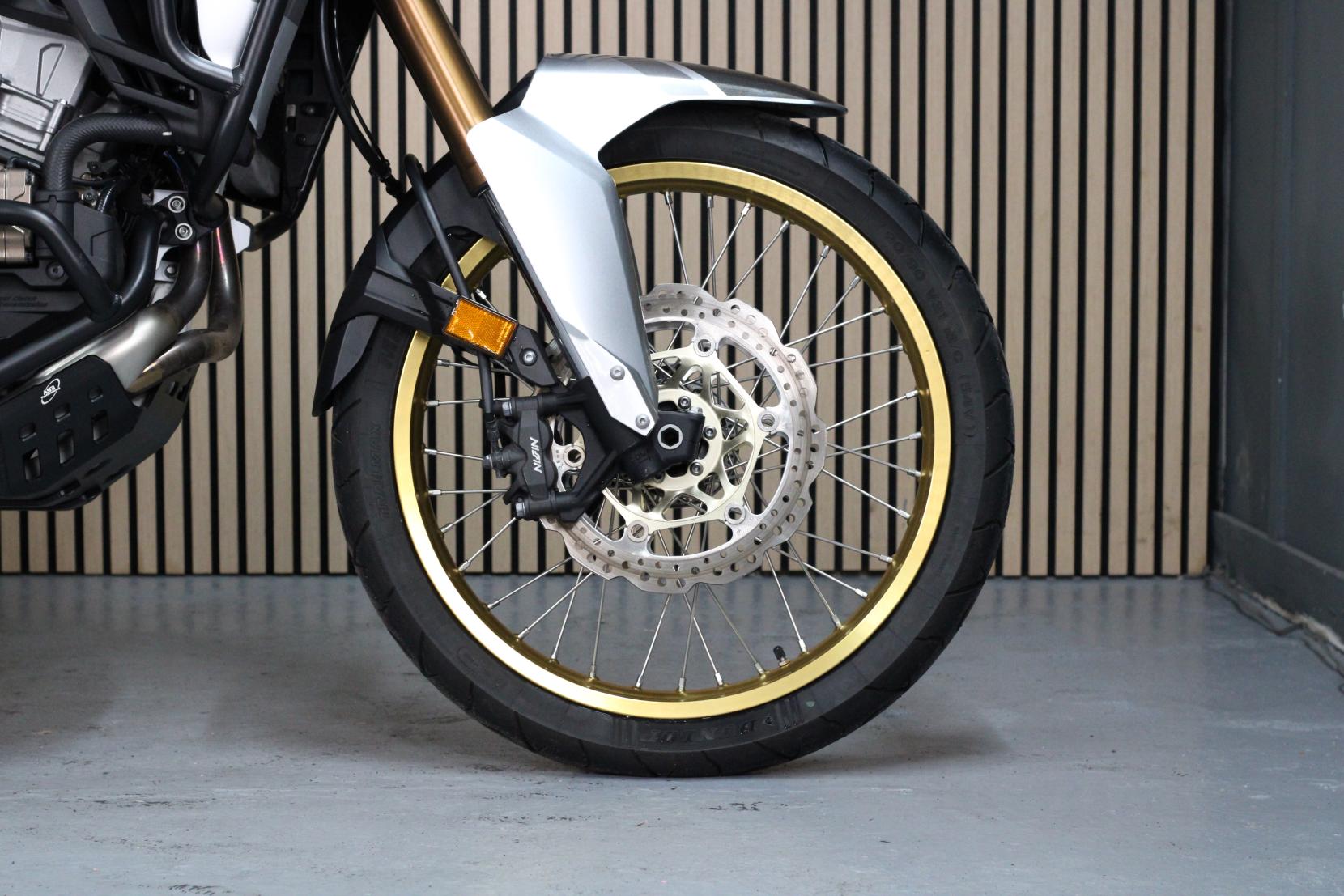 Honda CRF1000L Africa Twin 1000 Adventure Petrol Automatic Euro 4 (95 ps)