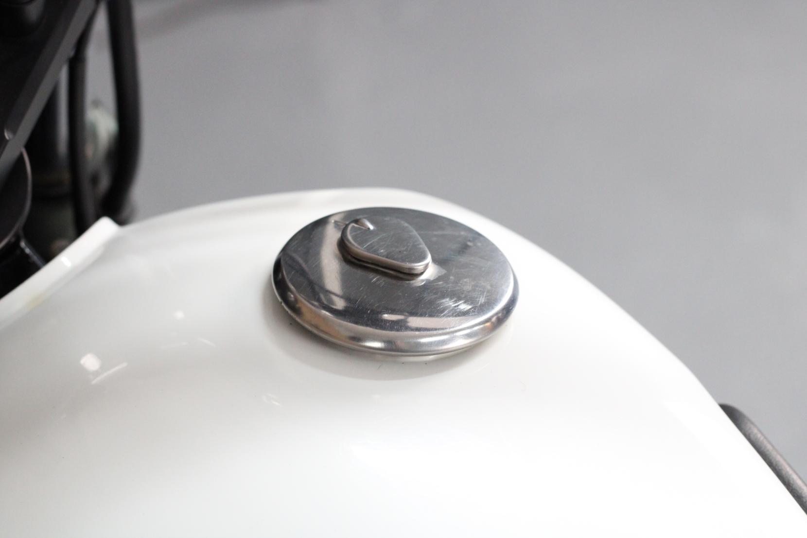 Mutt Mongrel 125 125 Roadster/Retro Petrol Manual O-Ring Euro 4 (12 ps)