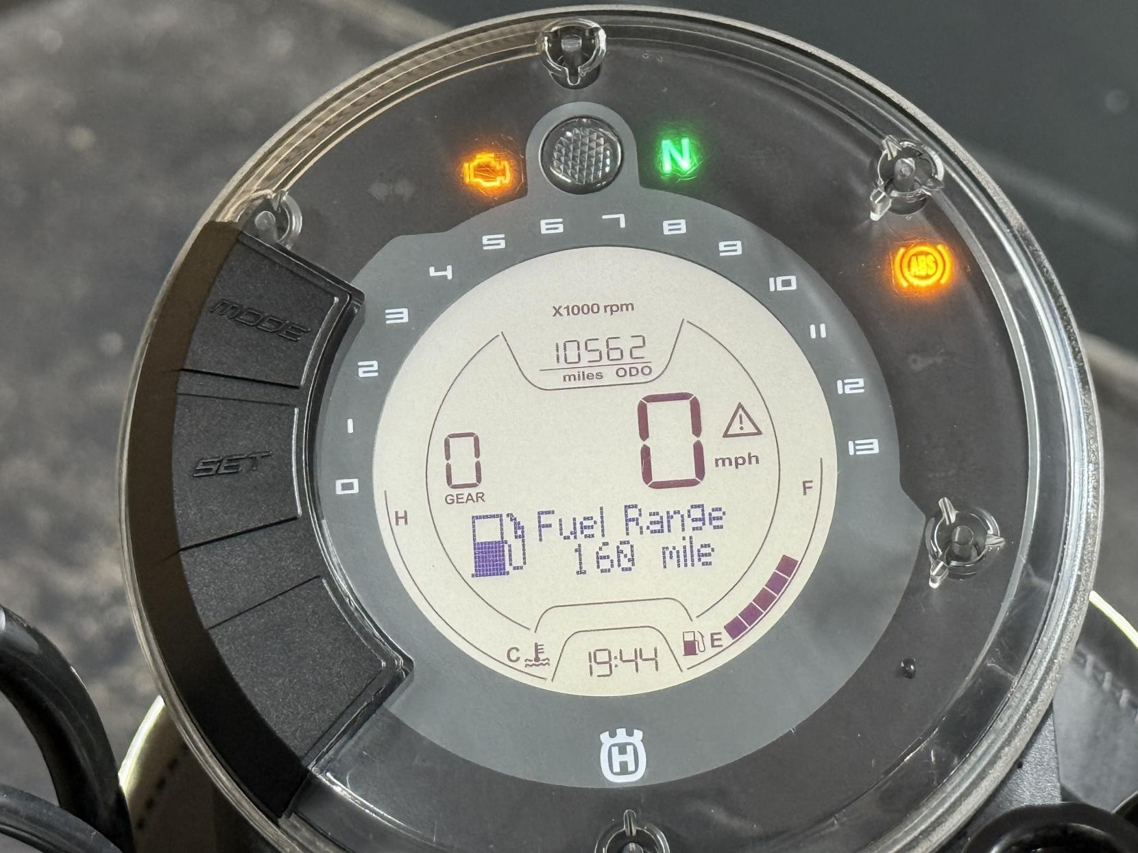 Husqvarna Svartpilen 125 125 Naked Petrol Manual Euro 5 (15 ps)