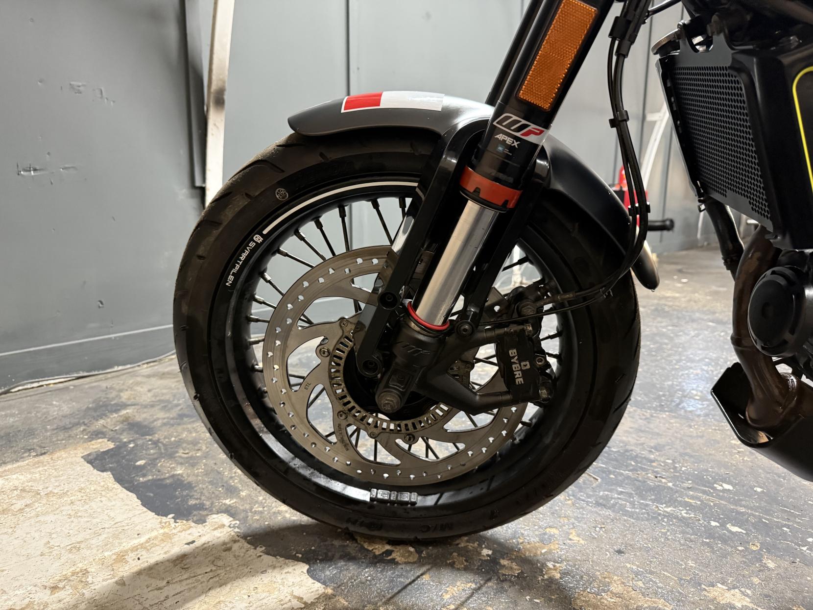 Husqvarna Svartpilen 125 125 Naked Petrol Manual Euro 5 (15 ps)