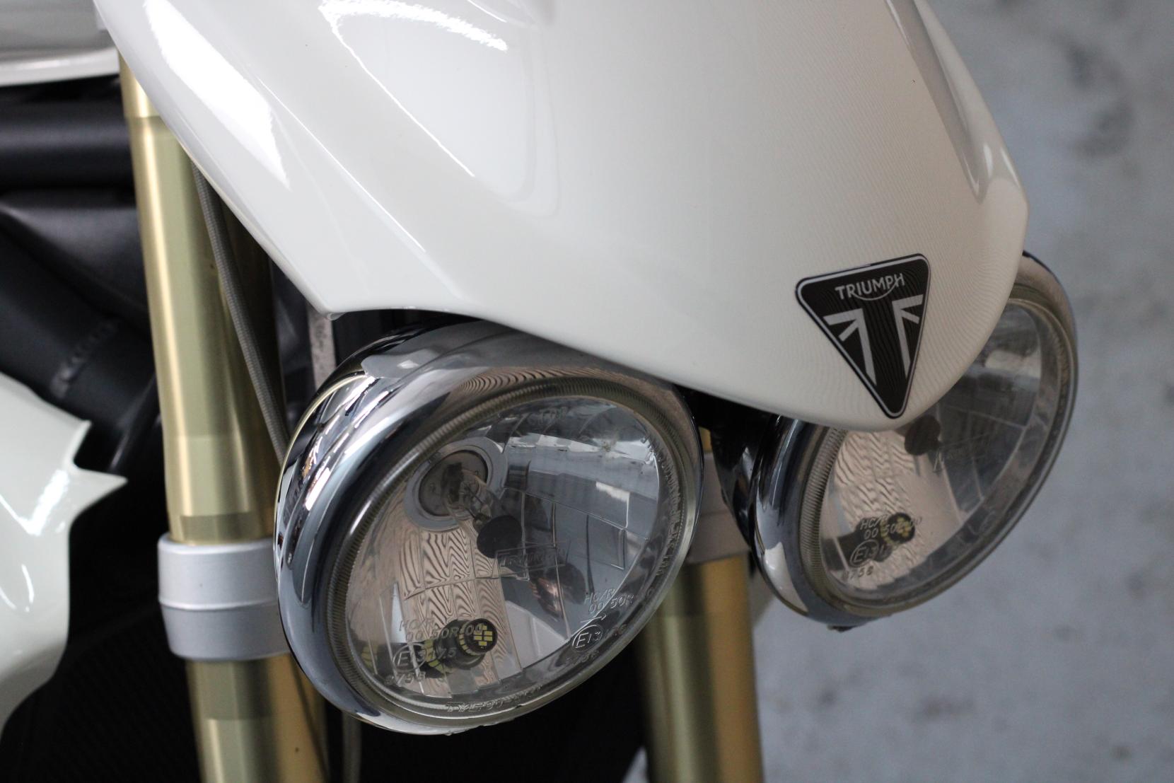 Triumph Street Triple 675 675 Naked Petrol Manual (106 ps)