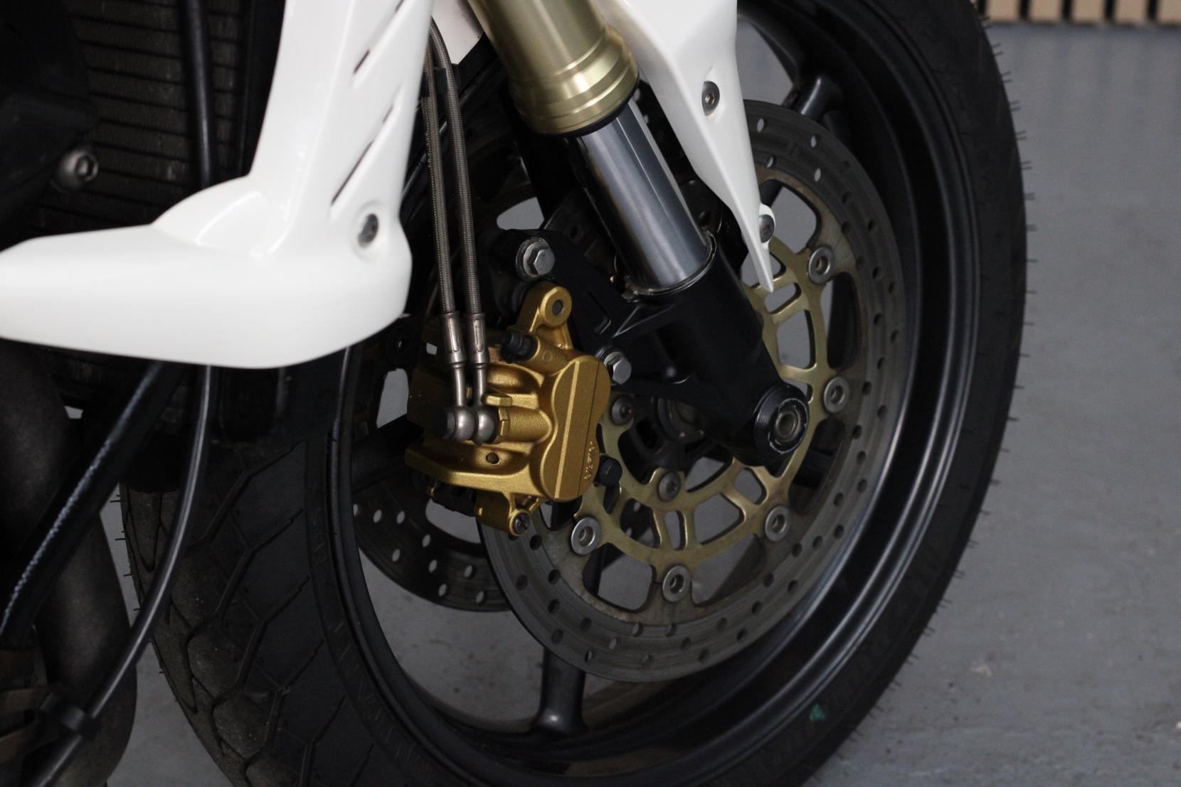 Triumph Street Triple 675 675 Naked Petrol Manual (106 ps)