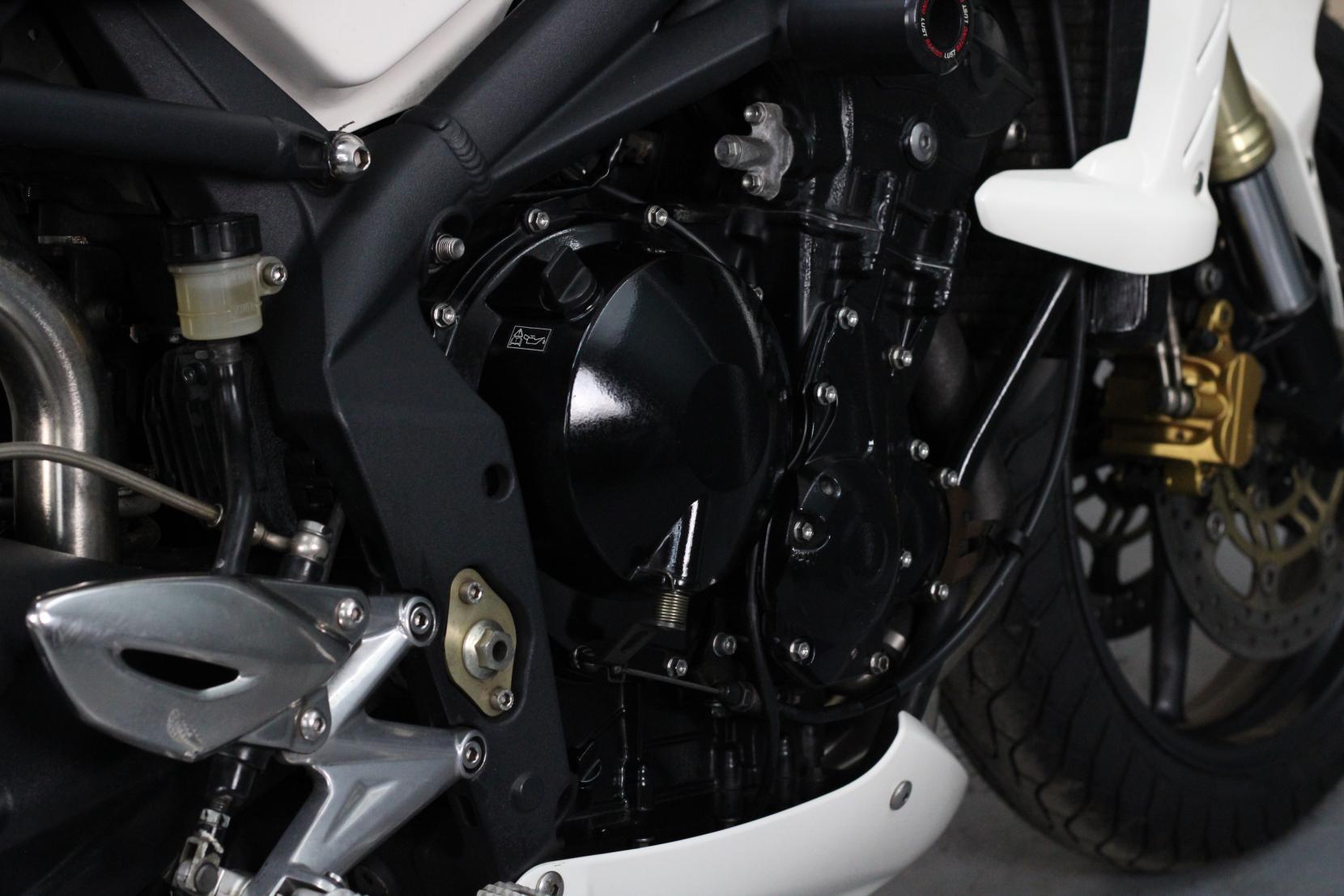 Triumph Street Triple 675 675 Naked Petrol Manual (106 ps)