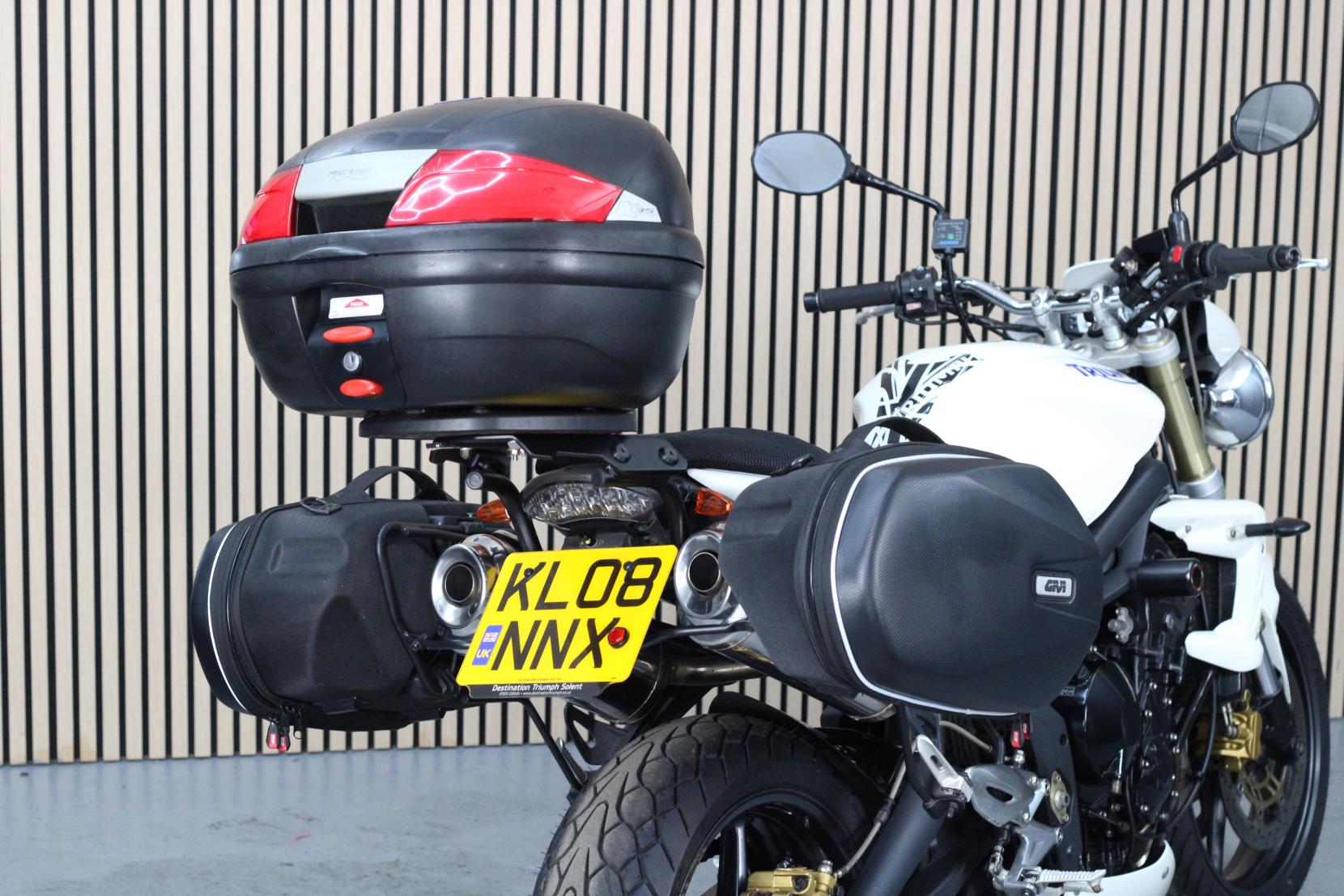 Triumph Street Triple 675 675 Naked Petrol Manual (106 ps)