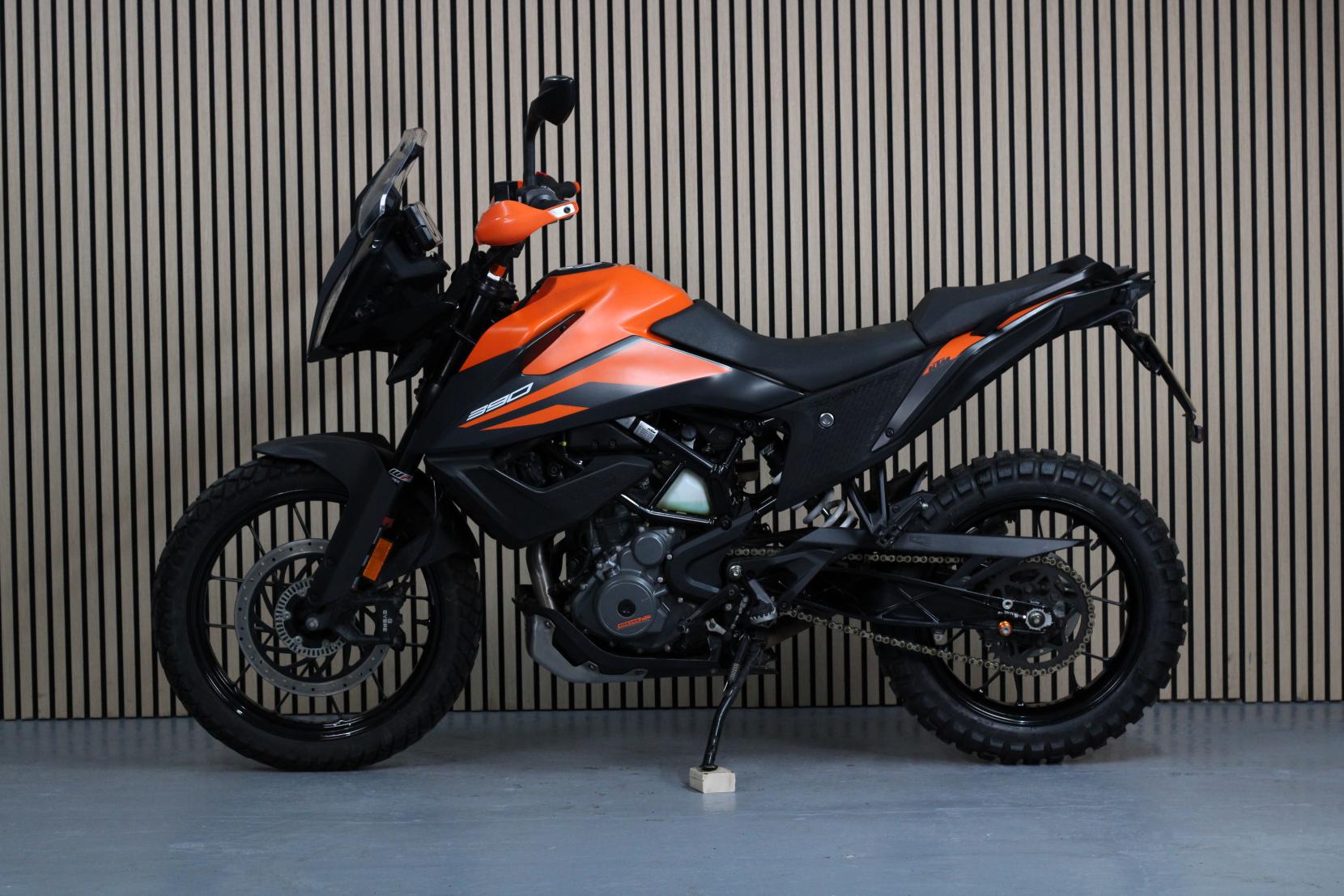KTM 390 Adventure 390 Adventure Petrol Manual X-Ring Euro 5 (43 ps)