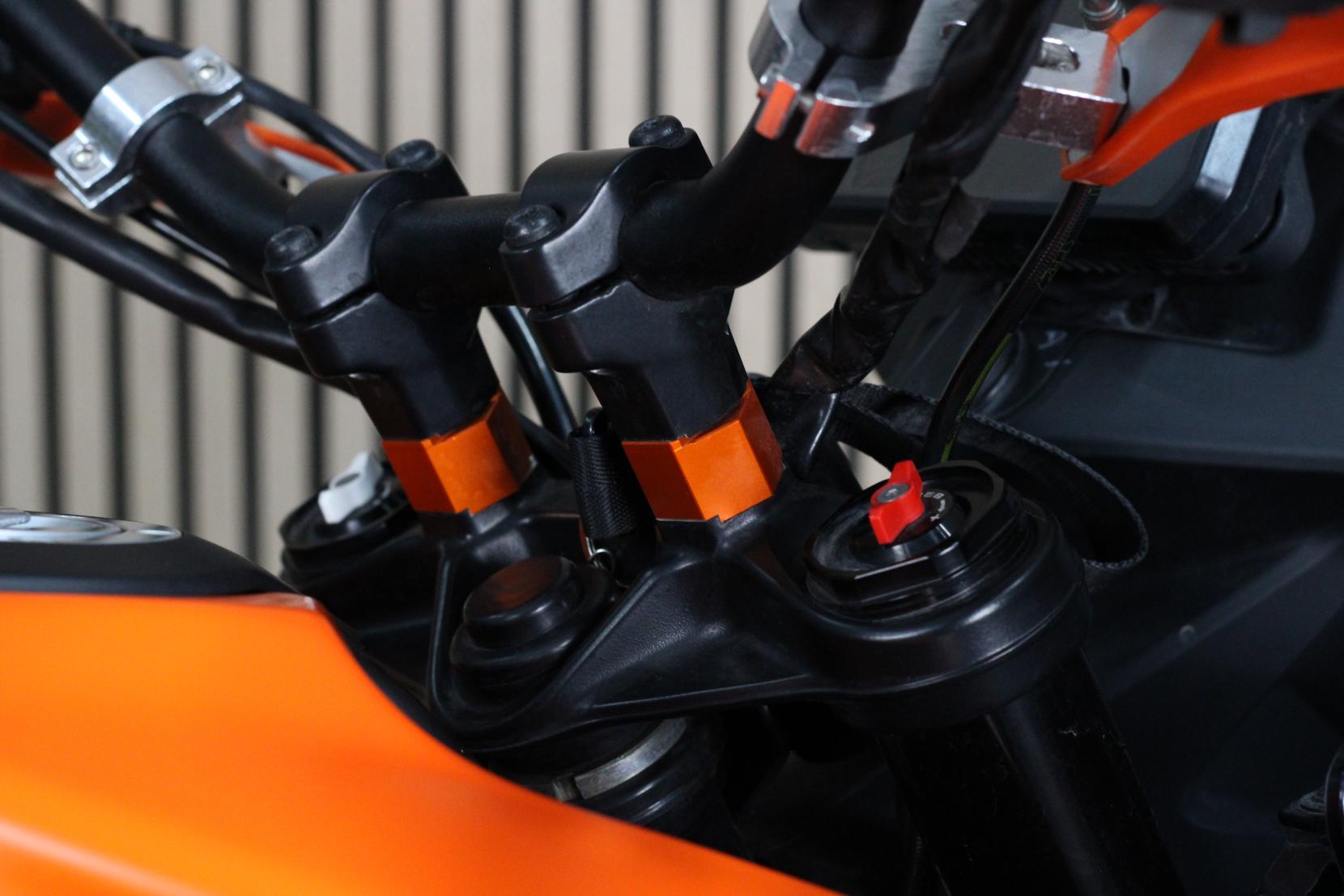 KTM 390 Adventure 390 Adventure Petrol Manual X-Ring Euro 5 (43 ps)