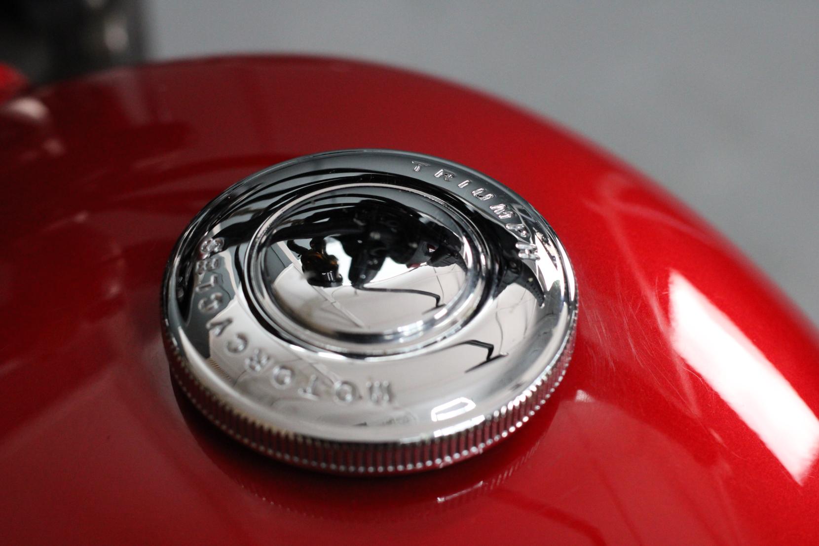 Triumph Street Twin 900 Roadster/Retro Petrol Manual Euro 4 (65 ps)