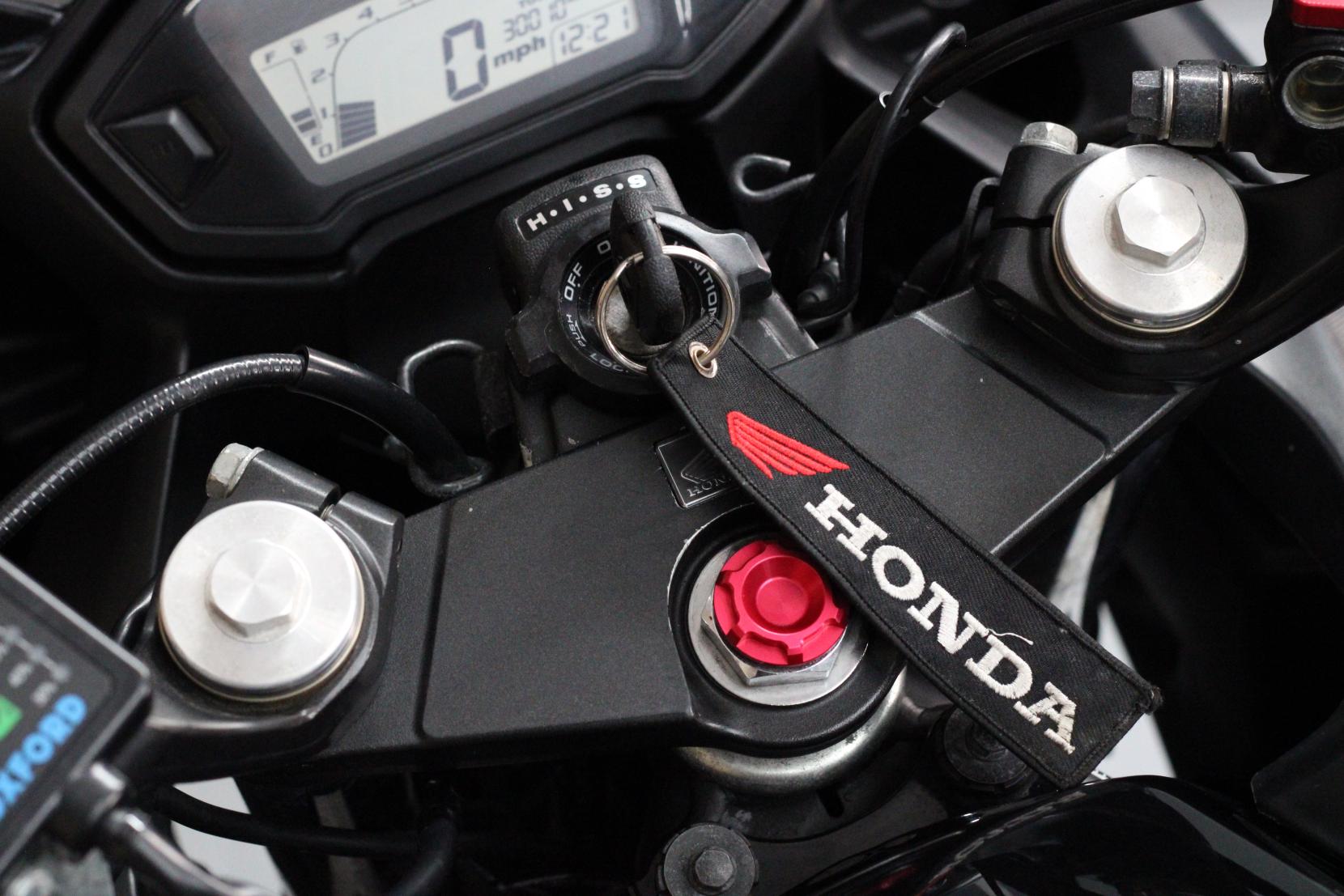 Honda CBR500R 500 Super Sports Petrol Manual (48 ps)