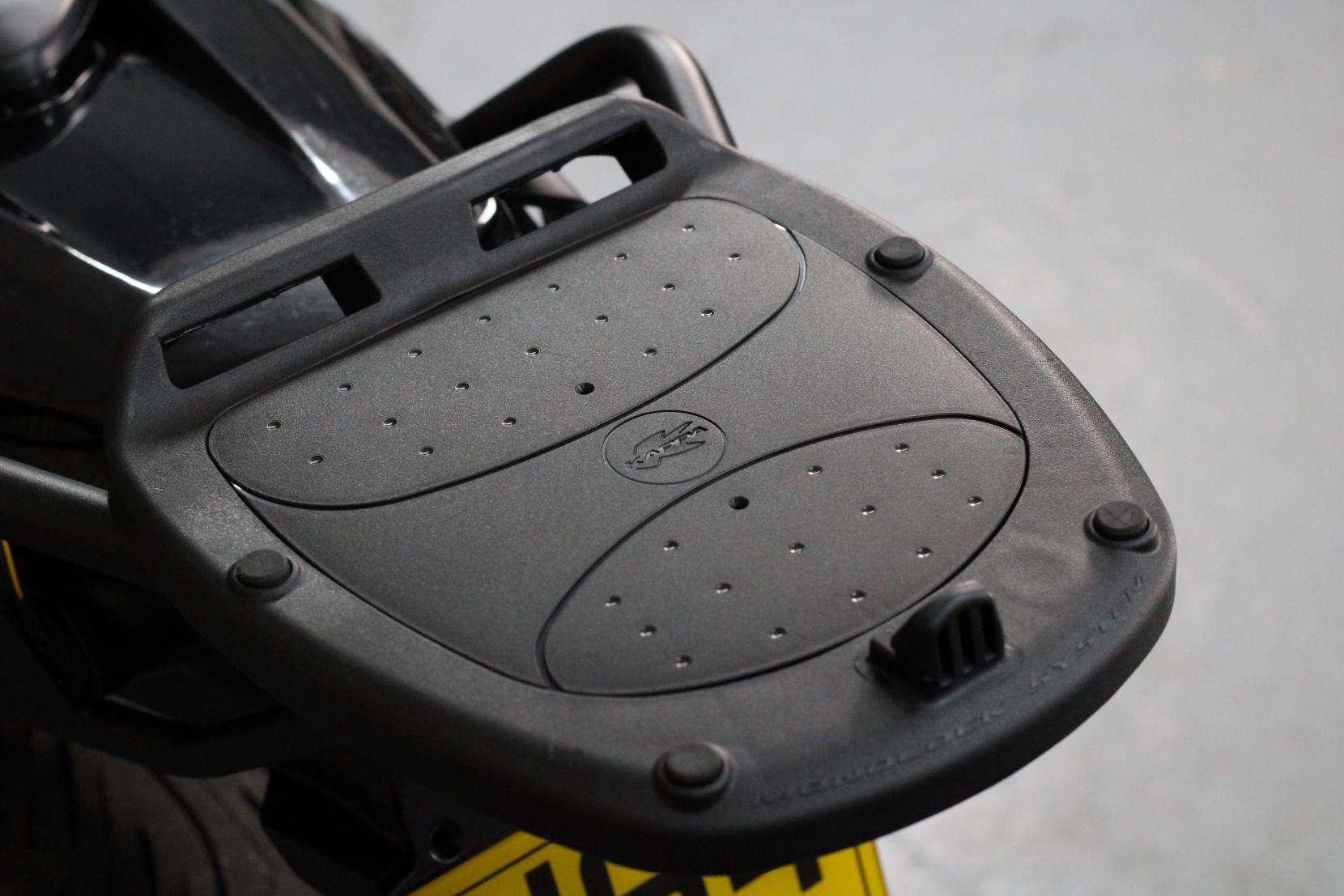 Honda CBR500R 500 Super Sports Petrol Manual (48 ps)