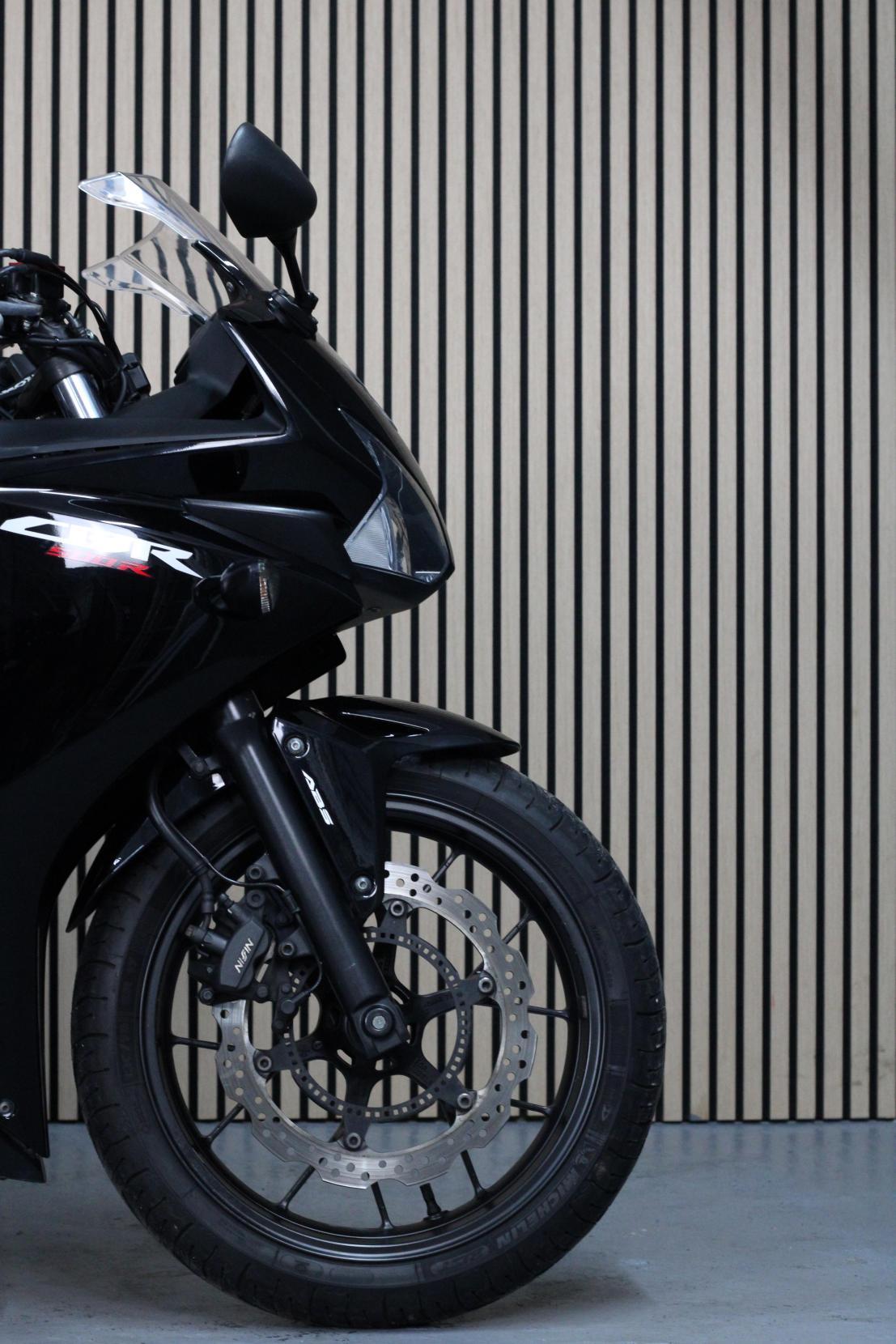 Honda CBR500R 500 Super Sports Petrol Manual (48 ps)