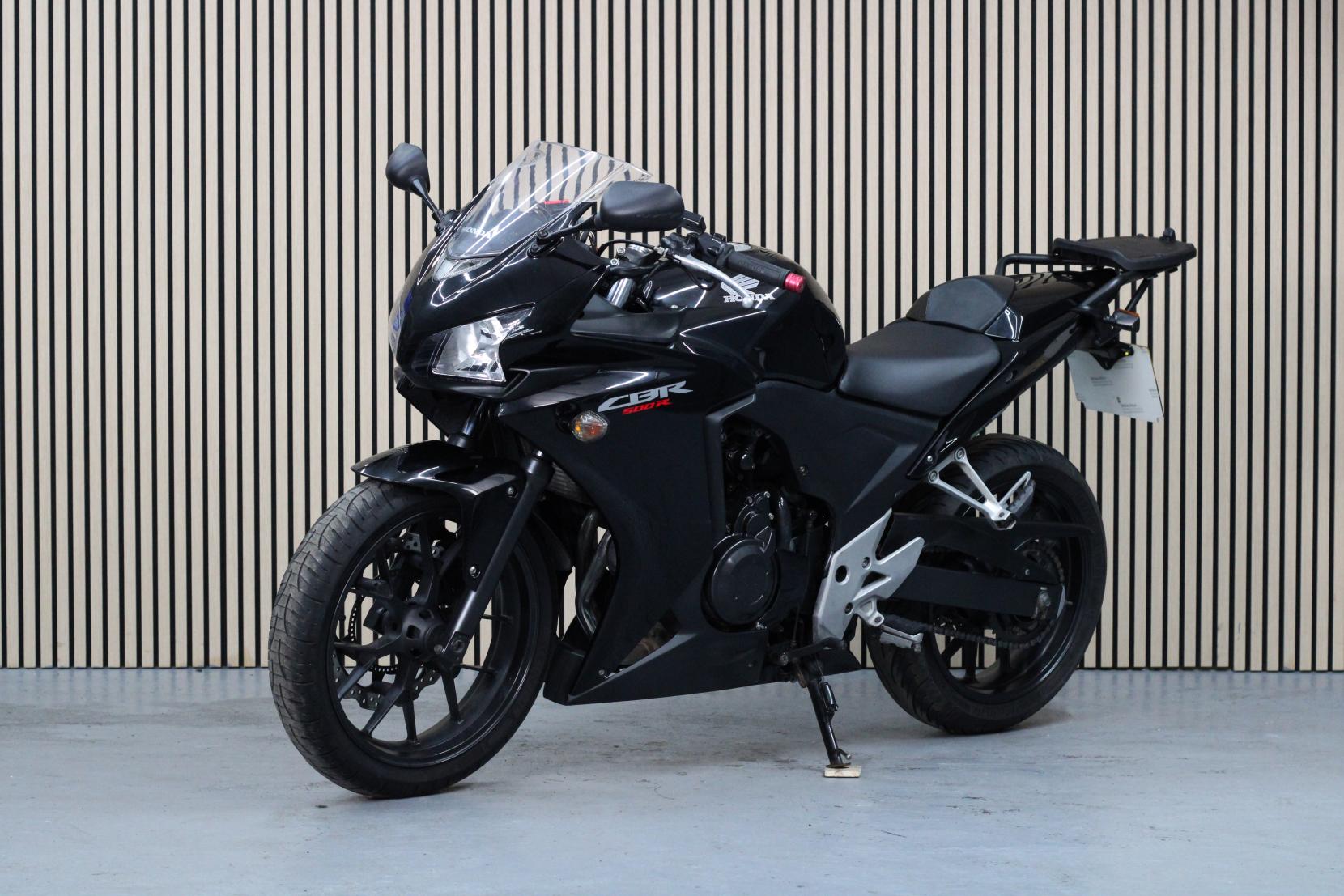 Honda CBR500R 500 Super Sports Petrol Manual (48 ps)