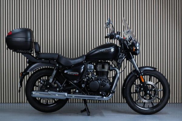 Royal Enfield Meteor 350 350 Roadster/Retro Petrol Manual Euro 5 (20 ps)