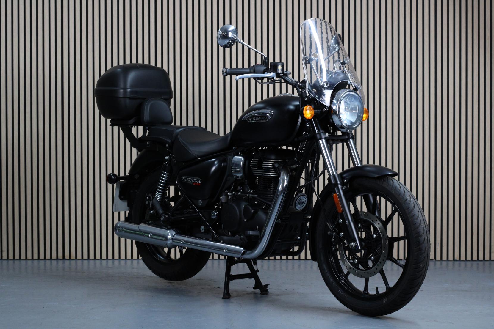 Royal Enfield Meteor 350 350 Roadster/Retro Petrol Manual Euro 5 (20 ps)