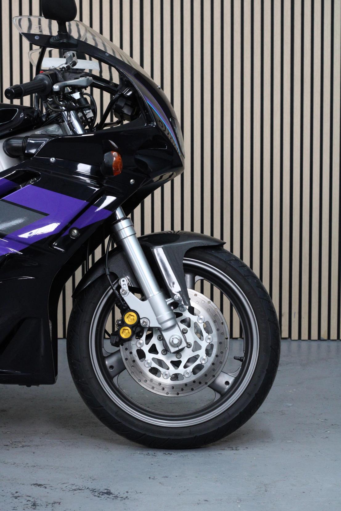 Yamaha FZR600 600 Petrol Manual (91 bhp)