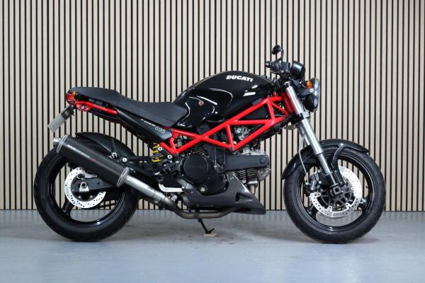 Ducati Monster 695 695 Naked (2006 - 2008)