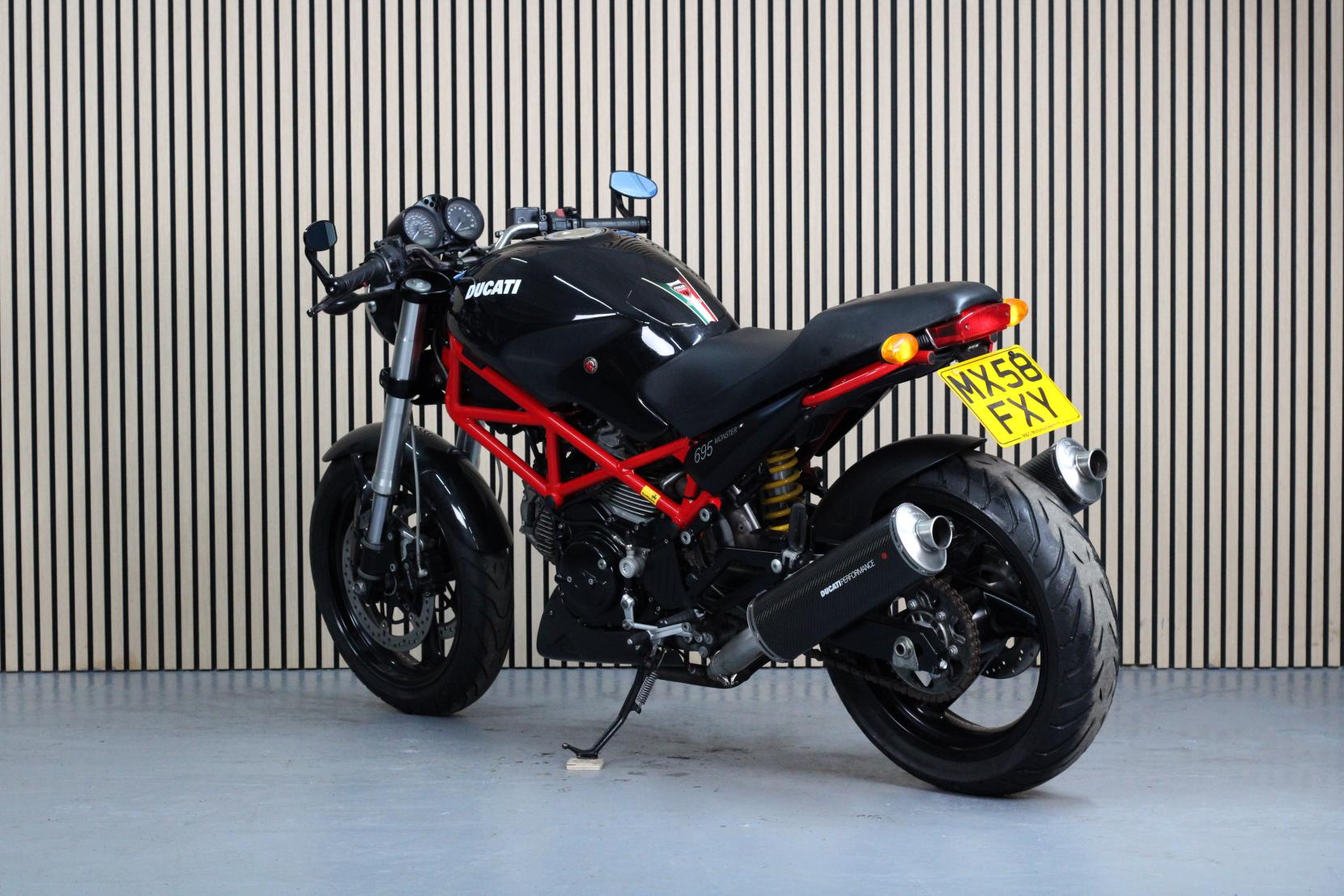 Ducati Monster 695 695 Naked (2006 - 2008)