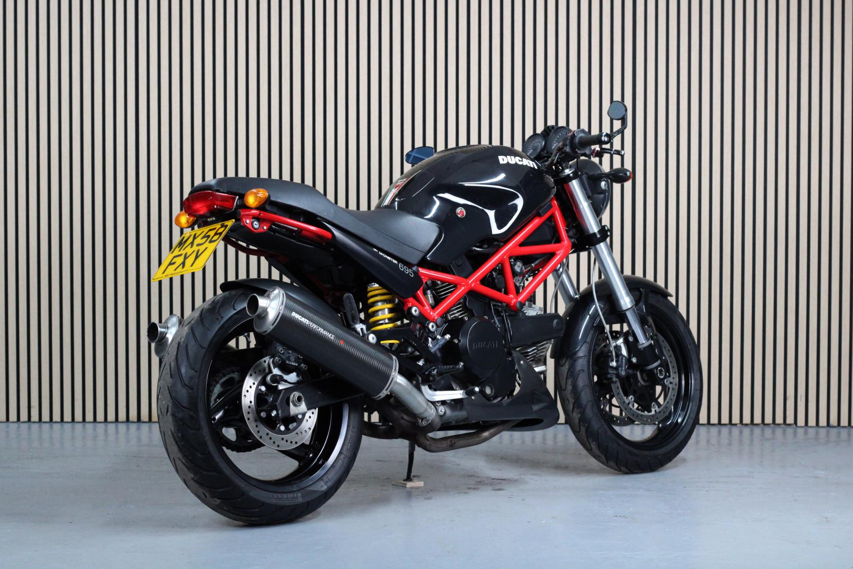 Ducati Monster 695 695 Naked (2006 - 2008)