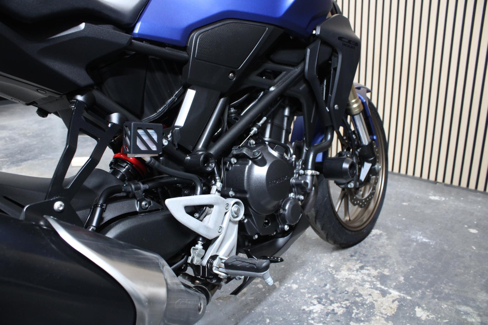 Honda CBF300 300 Naked Petrol Manual Euro 5 (31 ps)